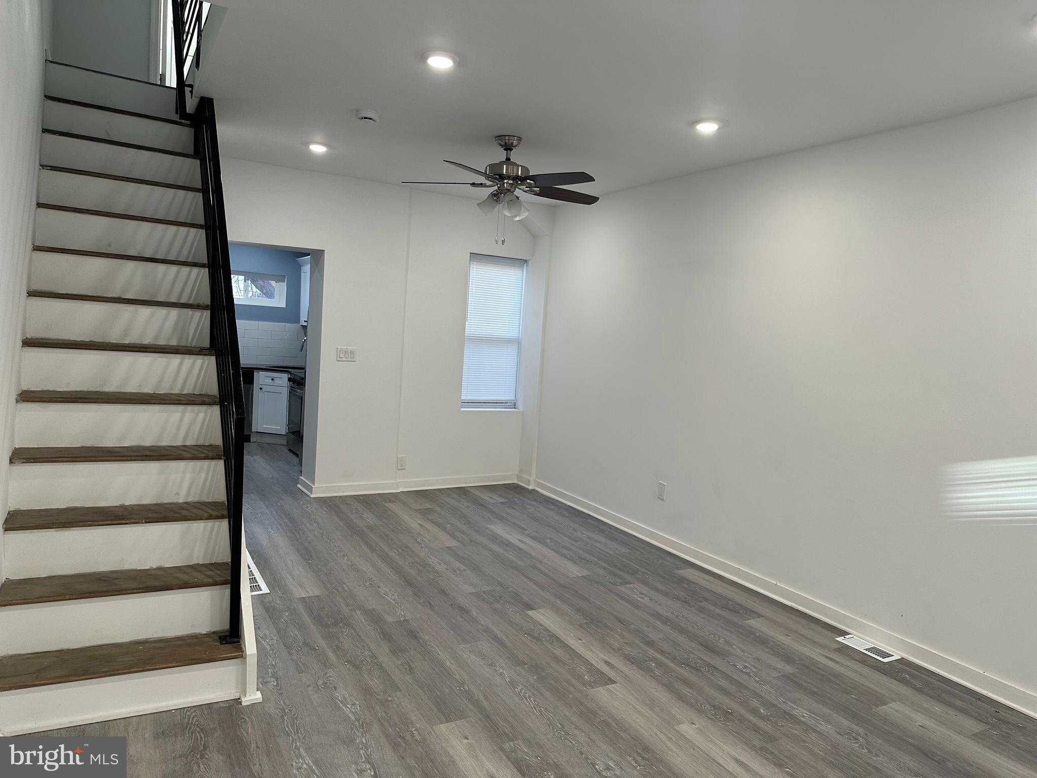 PORT RICHMOND - Residential