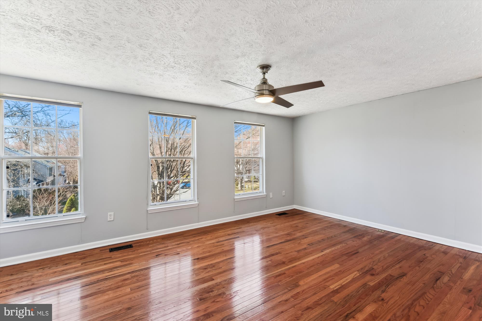 VILLAGE OF THOMAS RUN - Residential