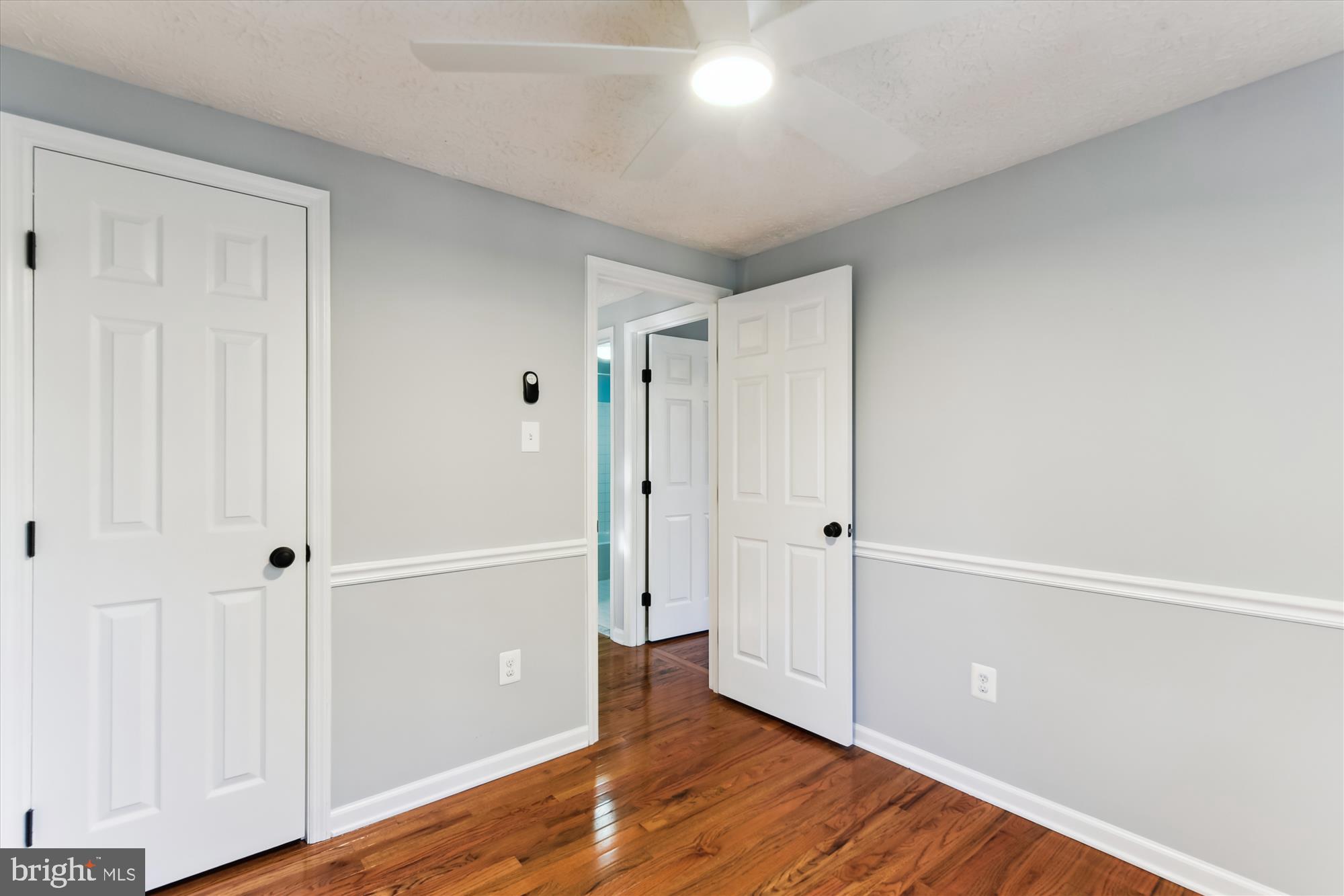 VILLAGE OF THOMAS RUN - Residential