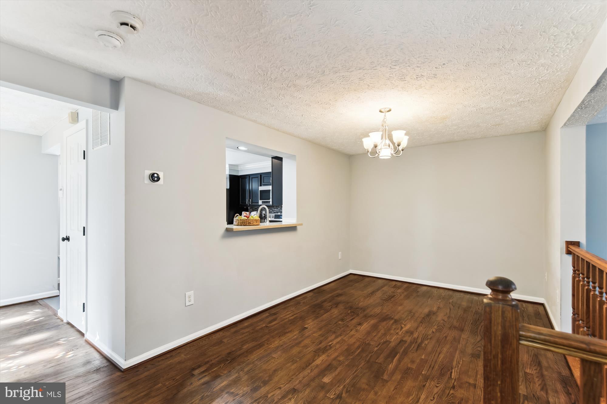 VILLAGE OF THOMAS RUN - Residential