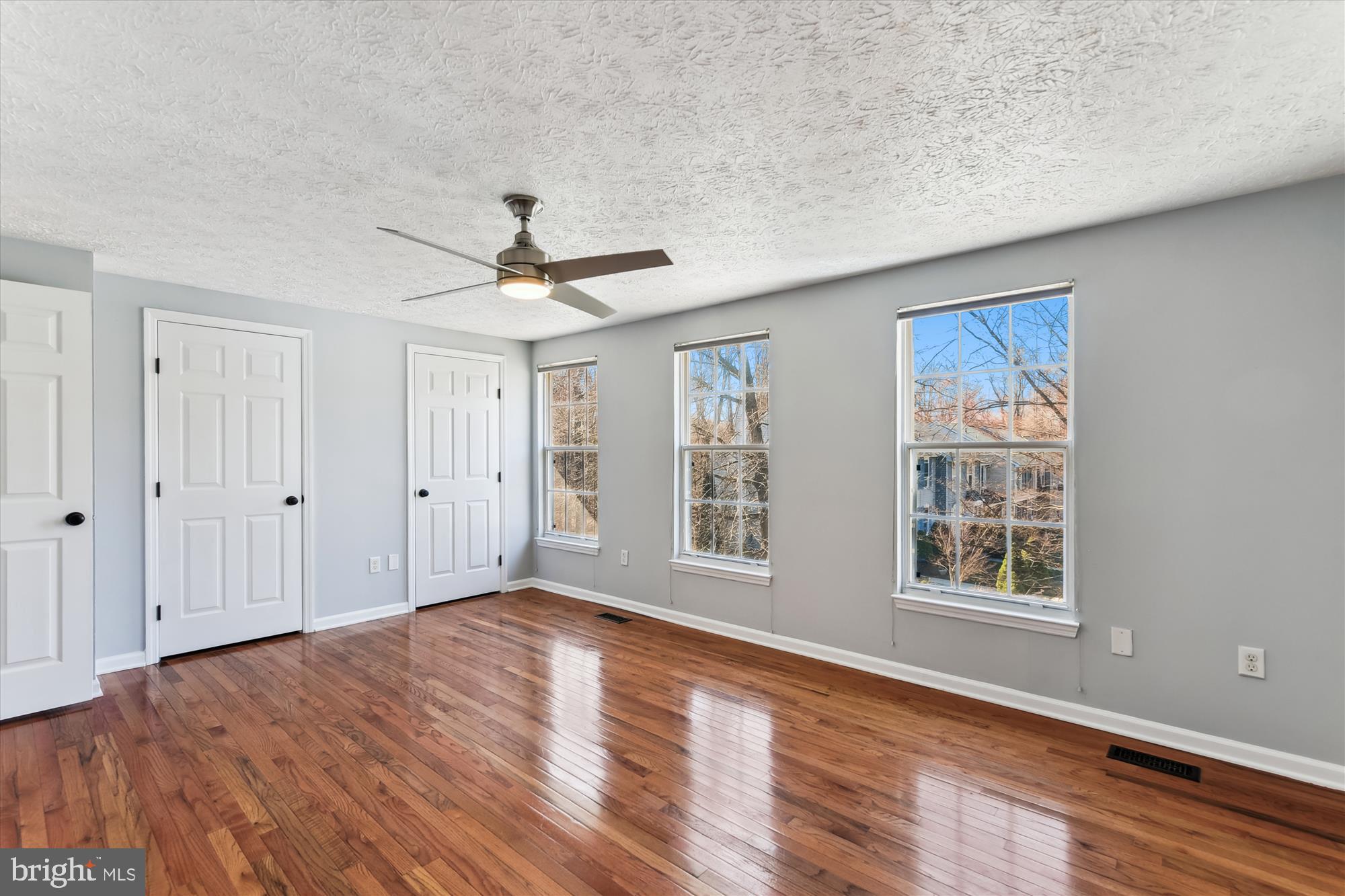 VILLAGE OF THOMAS RUN - Residential