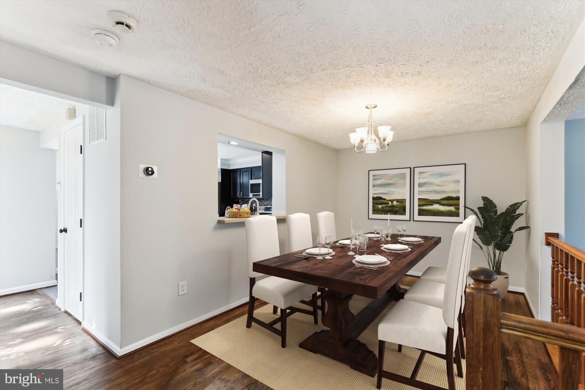 VILLAGE OF THOMAS RUN - Residential