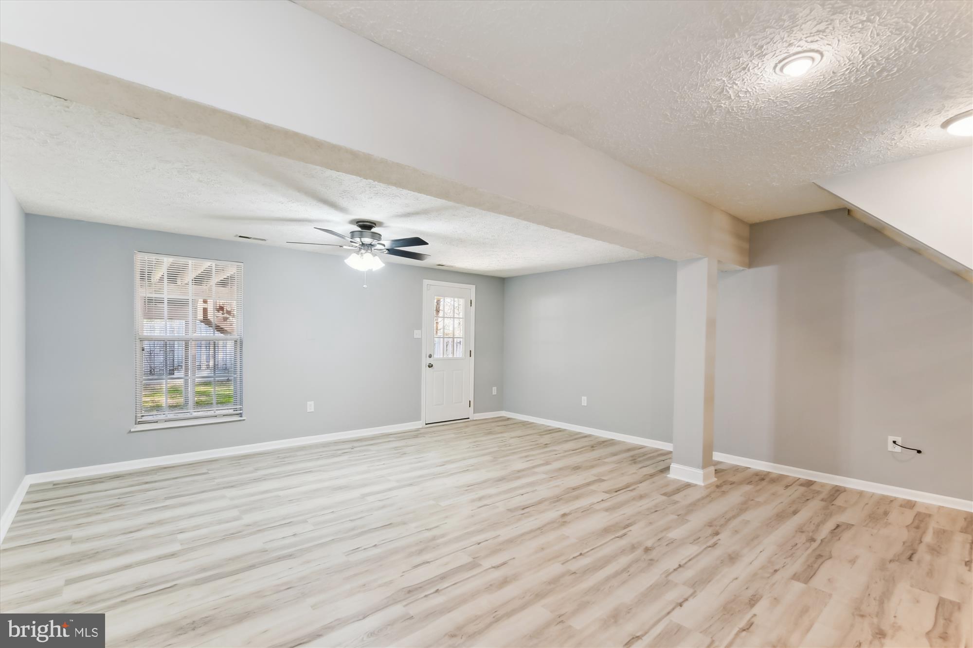 VILLAGE OF THOMAS RUN - Residential