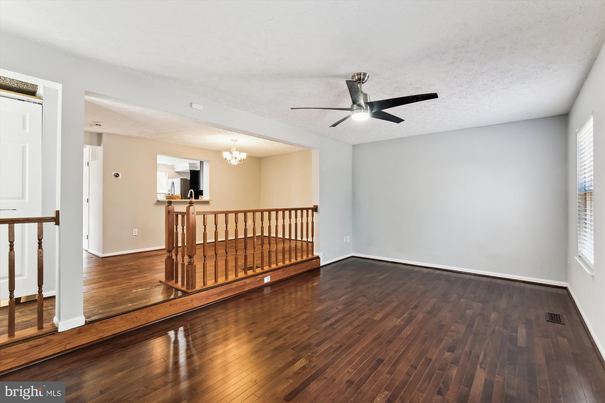 VILLAGE OF THOMAS RUN - Residential