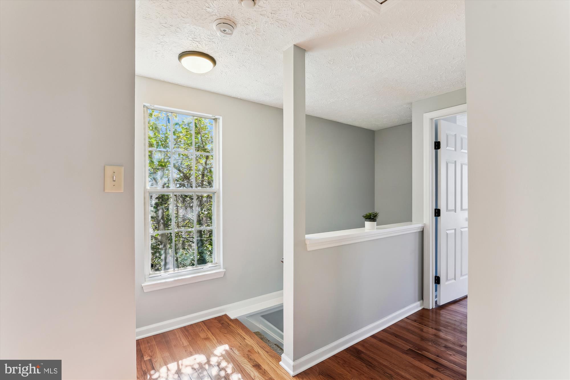 VILLAGE OF THOMAS RUN - Residential