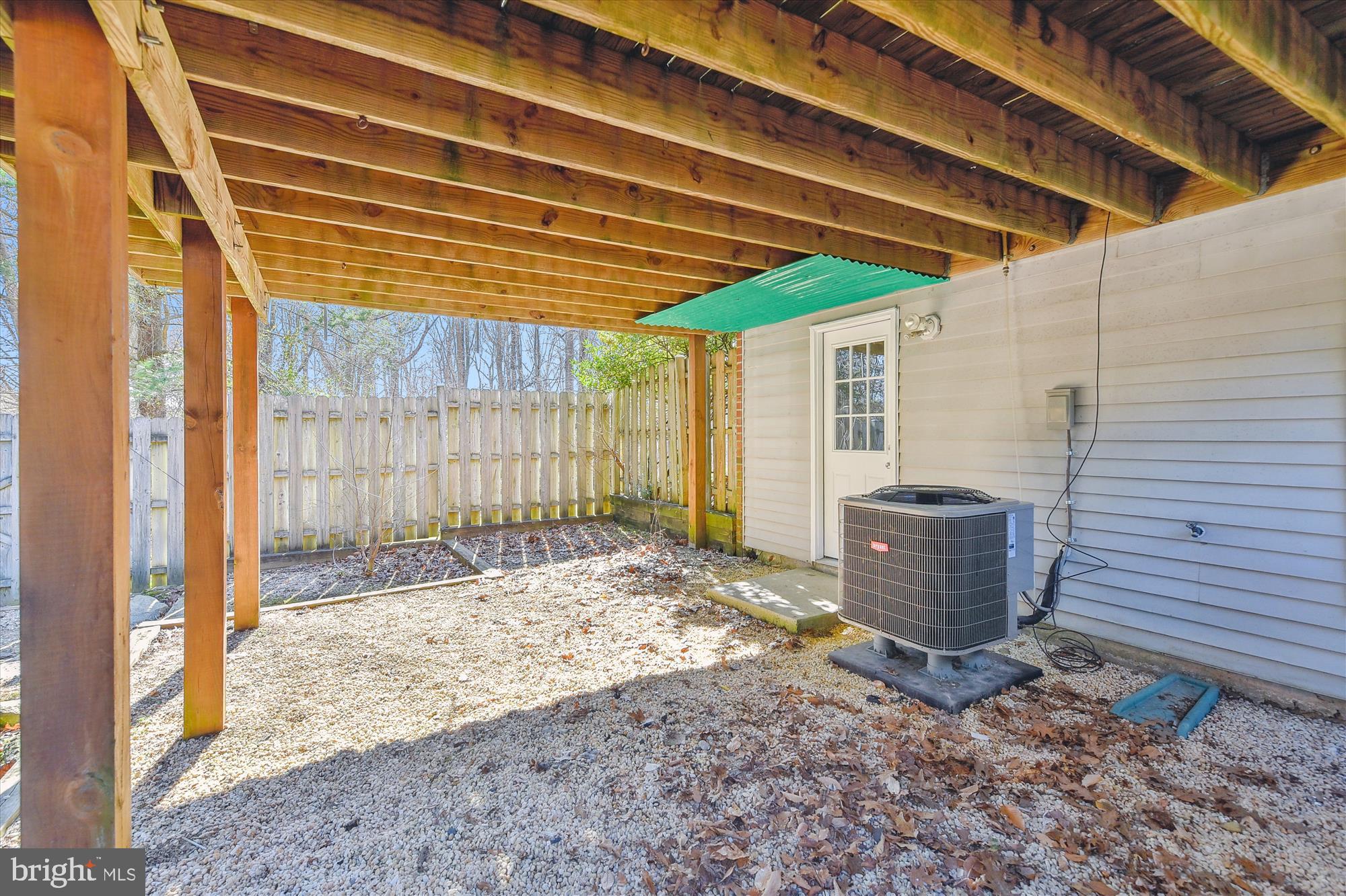 VILLAGE OF THOMAS RUN - Residential