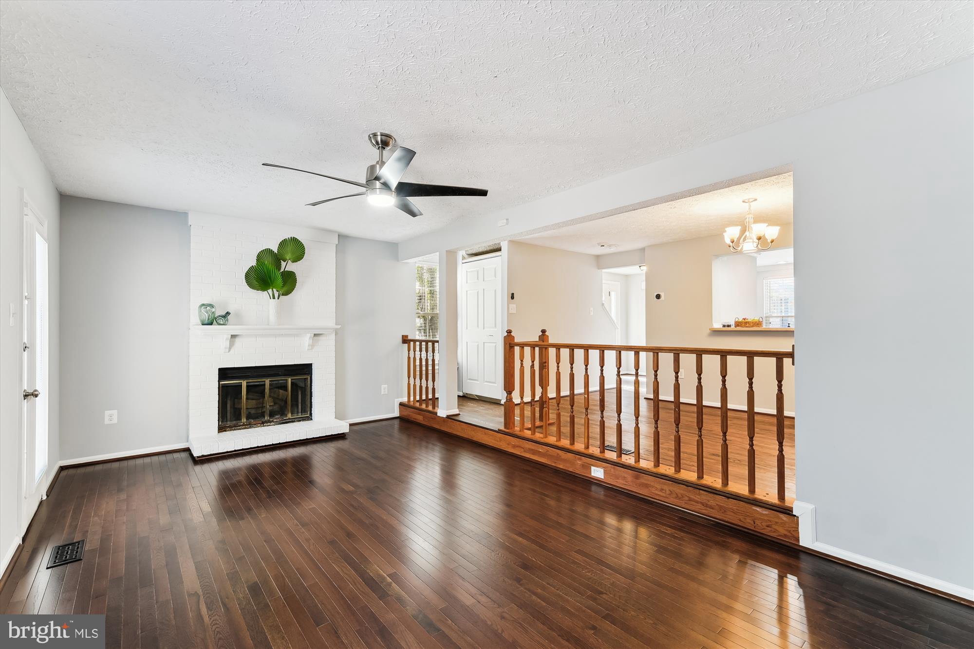 VILLAGE OF THOMAS RUN - Residential