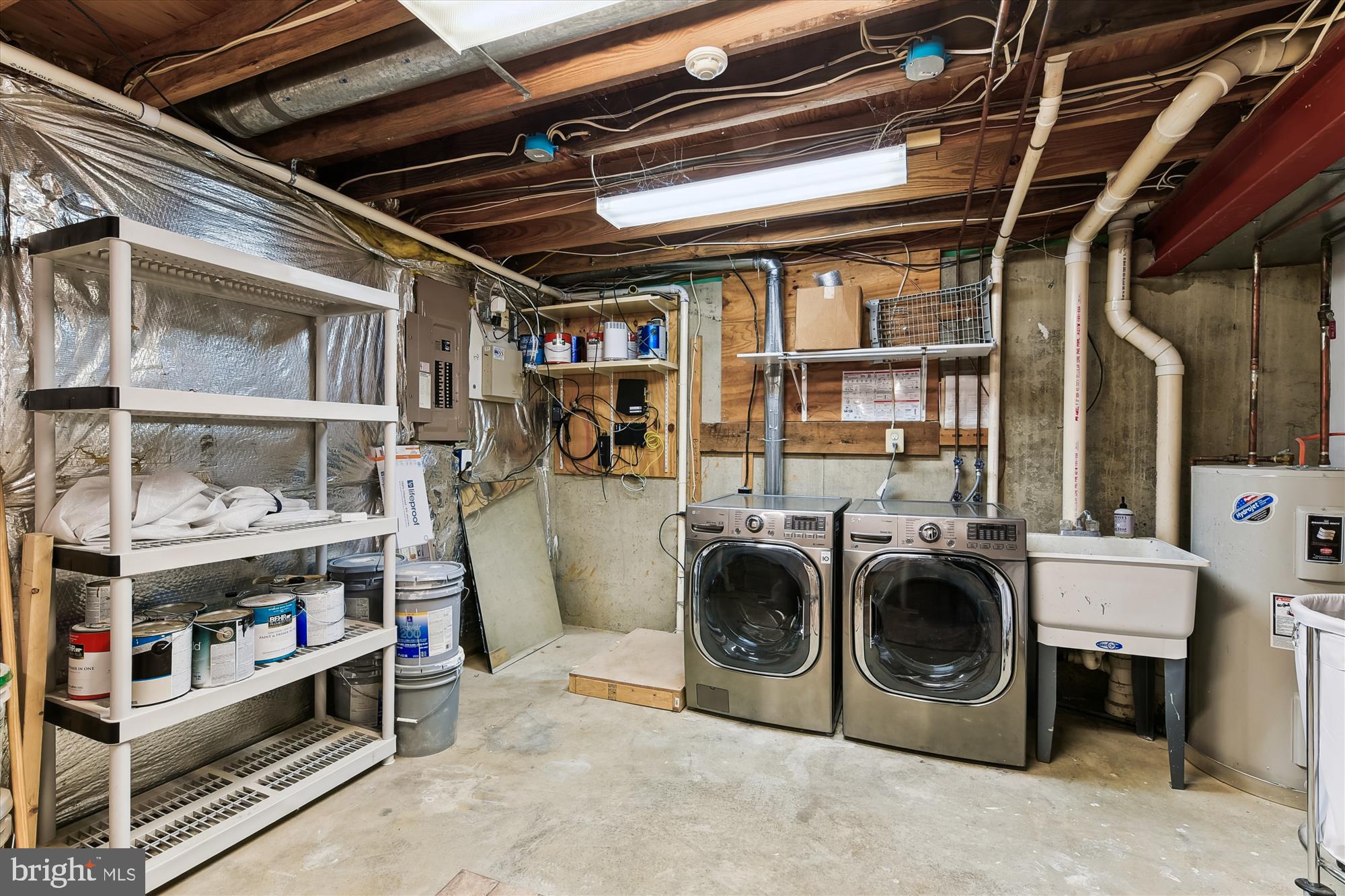 VILLAGE OF THOMAS RUN - Residential