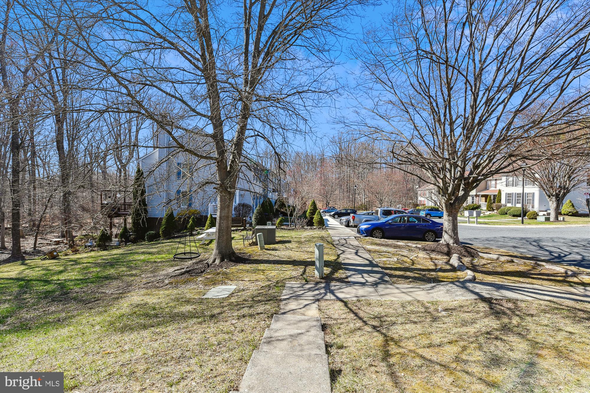 VILLAGE OF THOMAS RUN - Residential