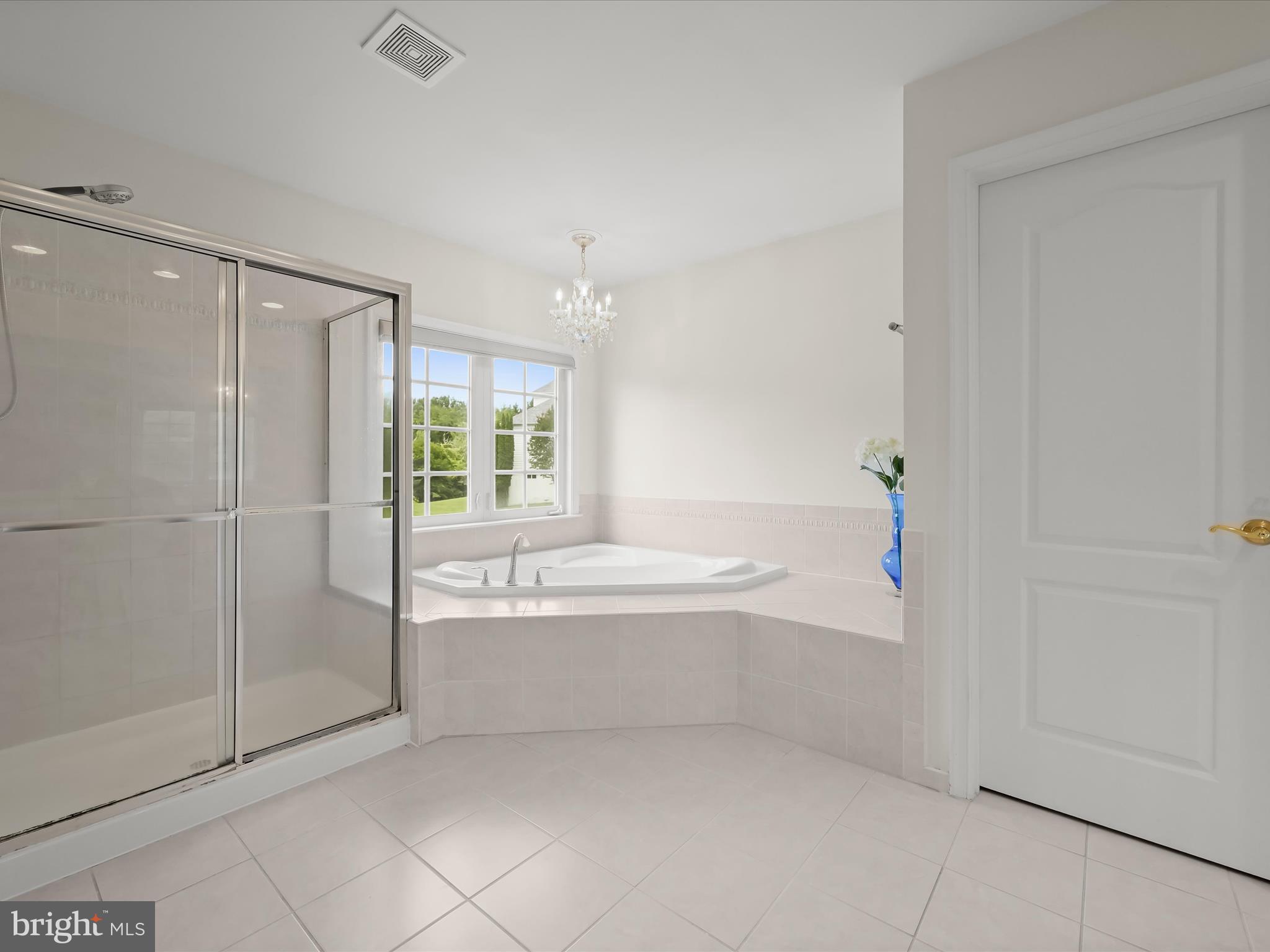 MCCANN ESTATES - Residential