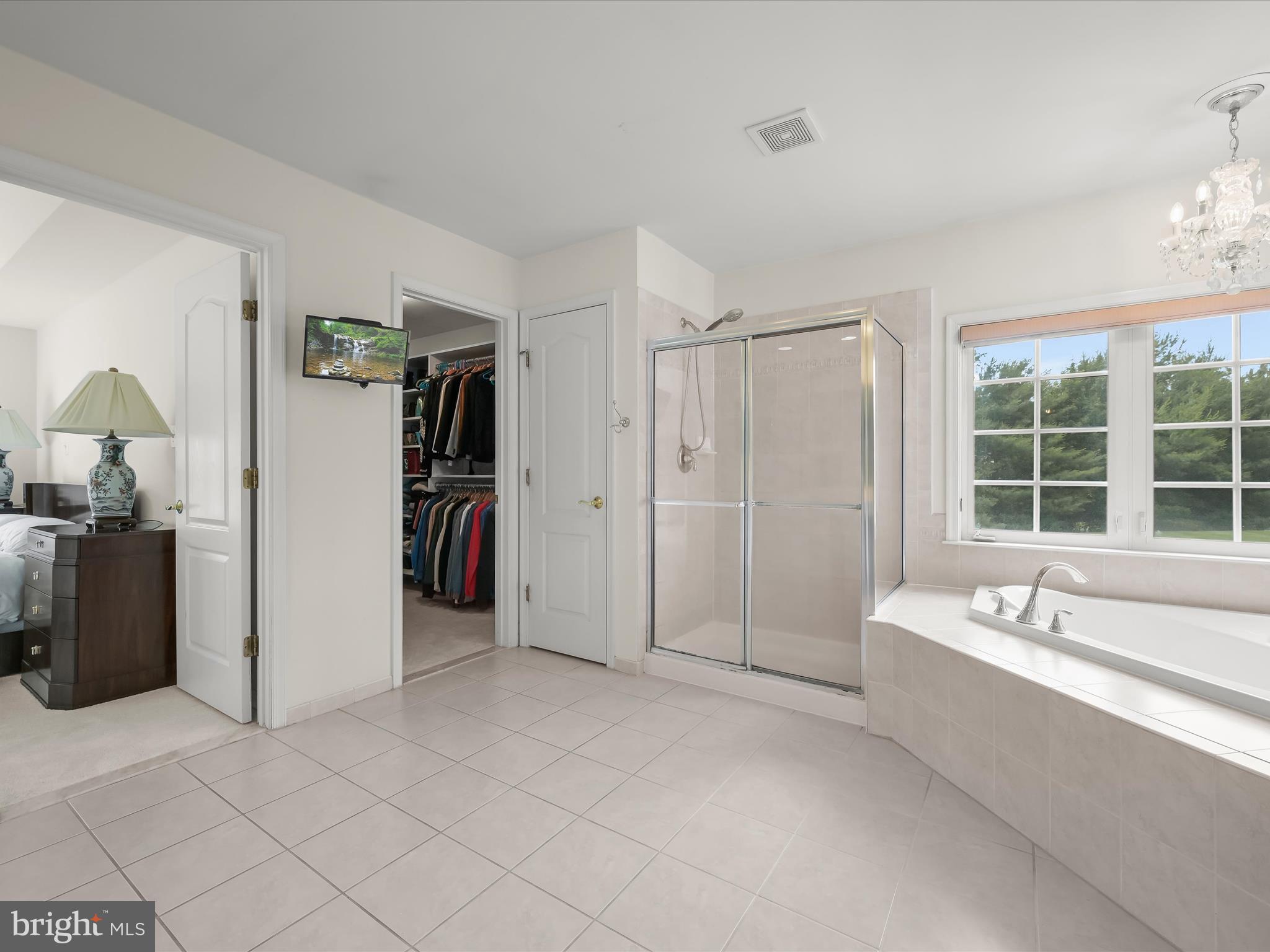 MCCANN ESTATES - Residential