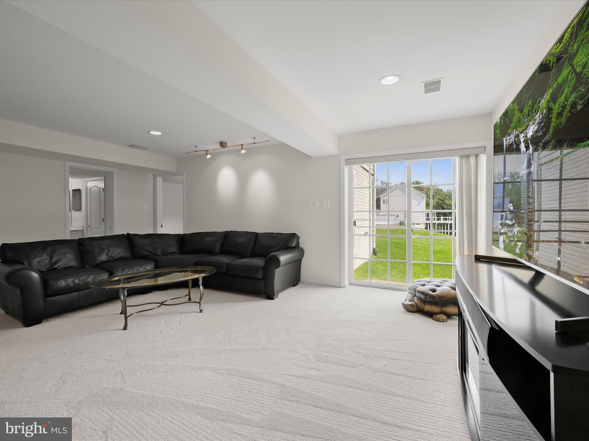 MCCANN ESTATES - Residential