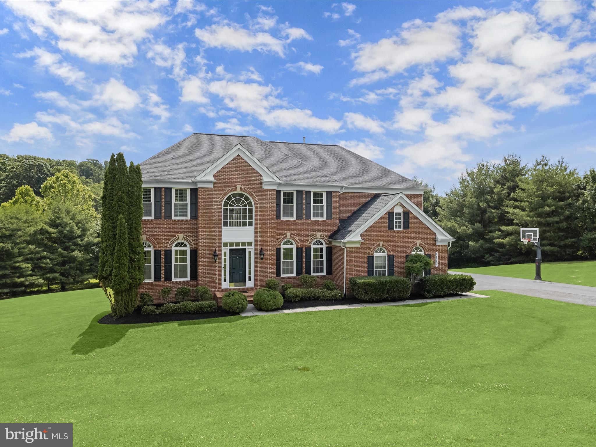 MCCANN ESTATES - Residential