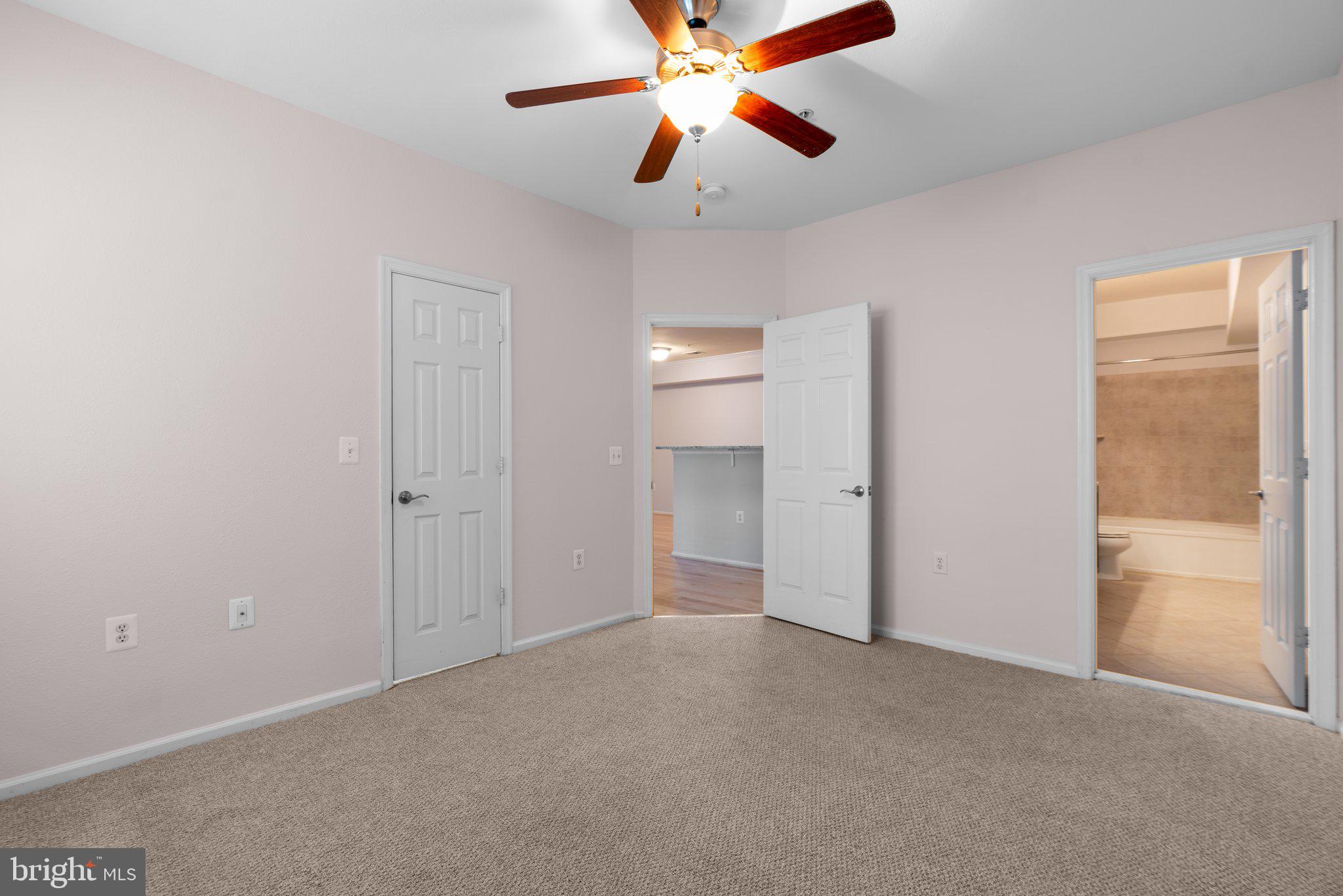 WHITE FLINT STATION - Residential