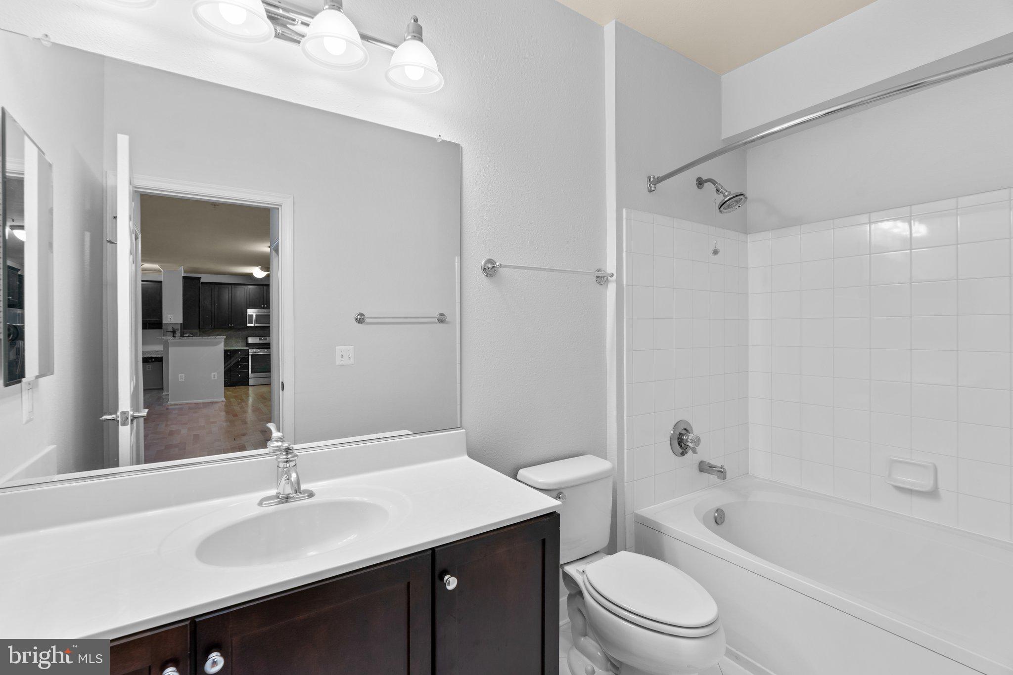 WHITE FLINT STATION - Residential