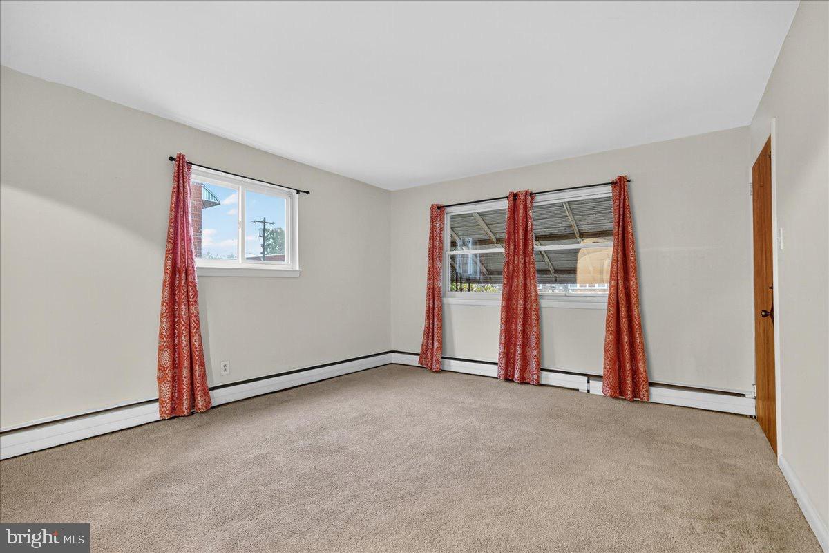 FOX CHASE - Residential Lease