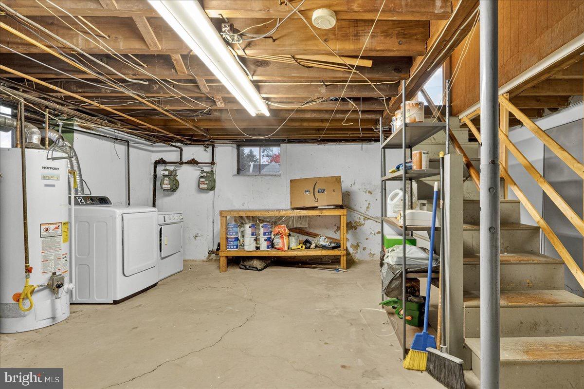 FOX CHASE - Residential Lease