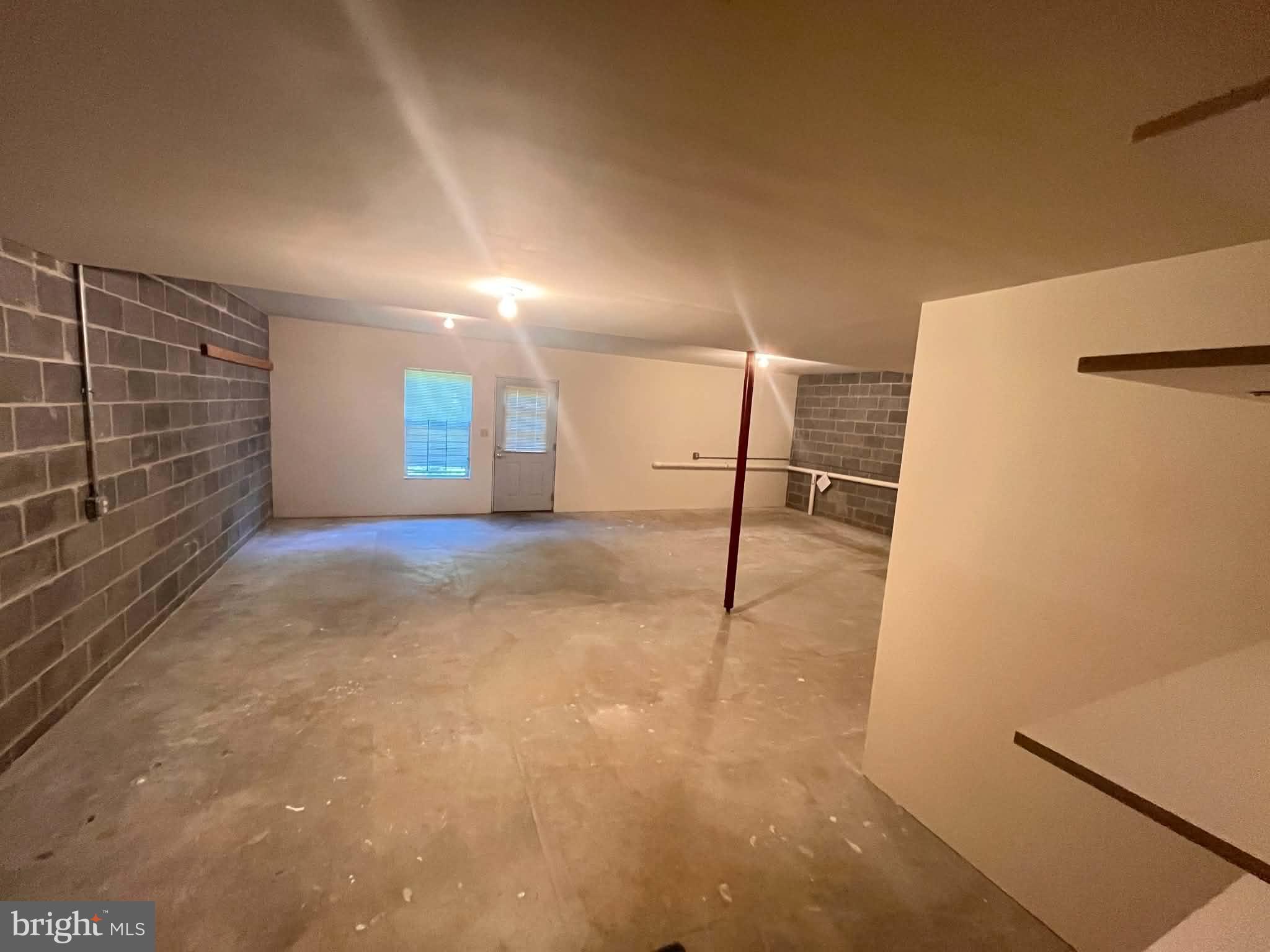 WESLEY MEWS - Residential