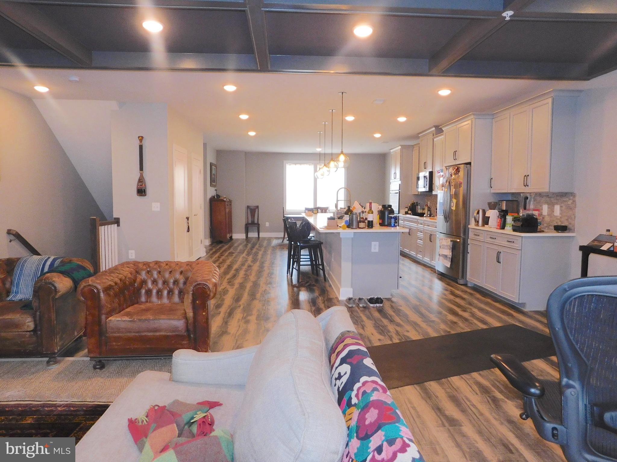 ONE LOUDOUN - Residential Lease