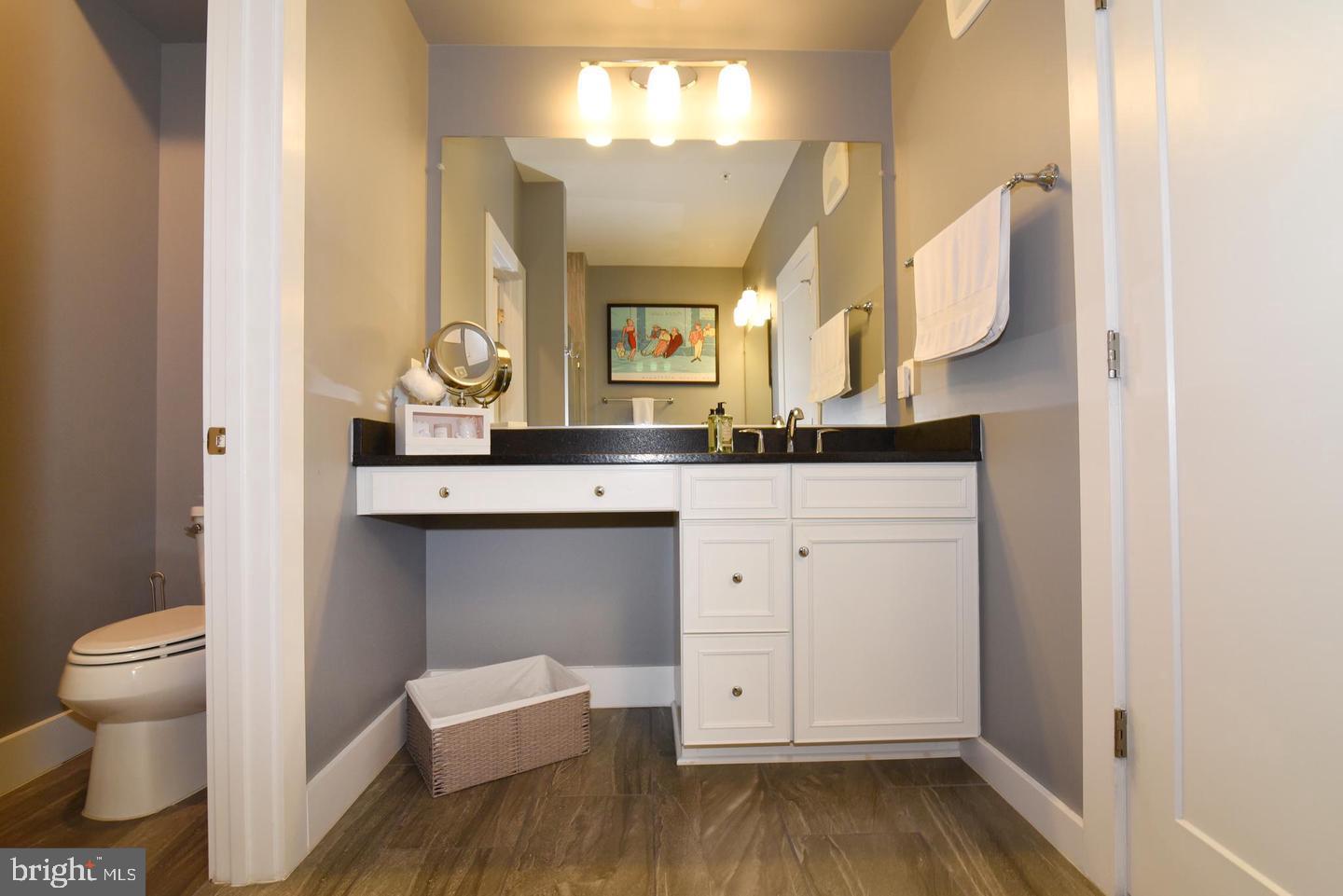 ONE LOUDOUN - Residential Lease