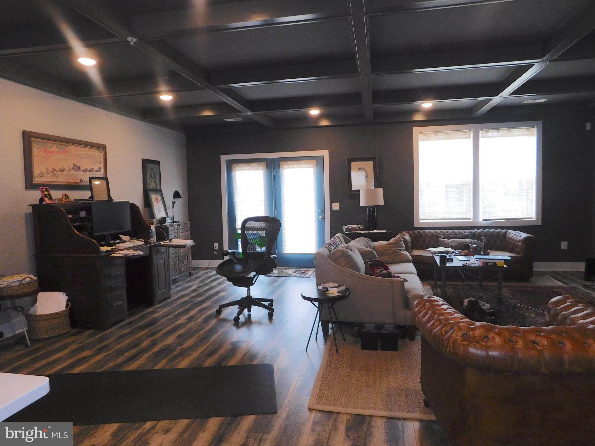 ONE LOUDOUN - Residential Lease