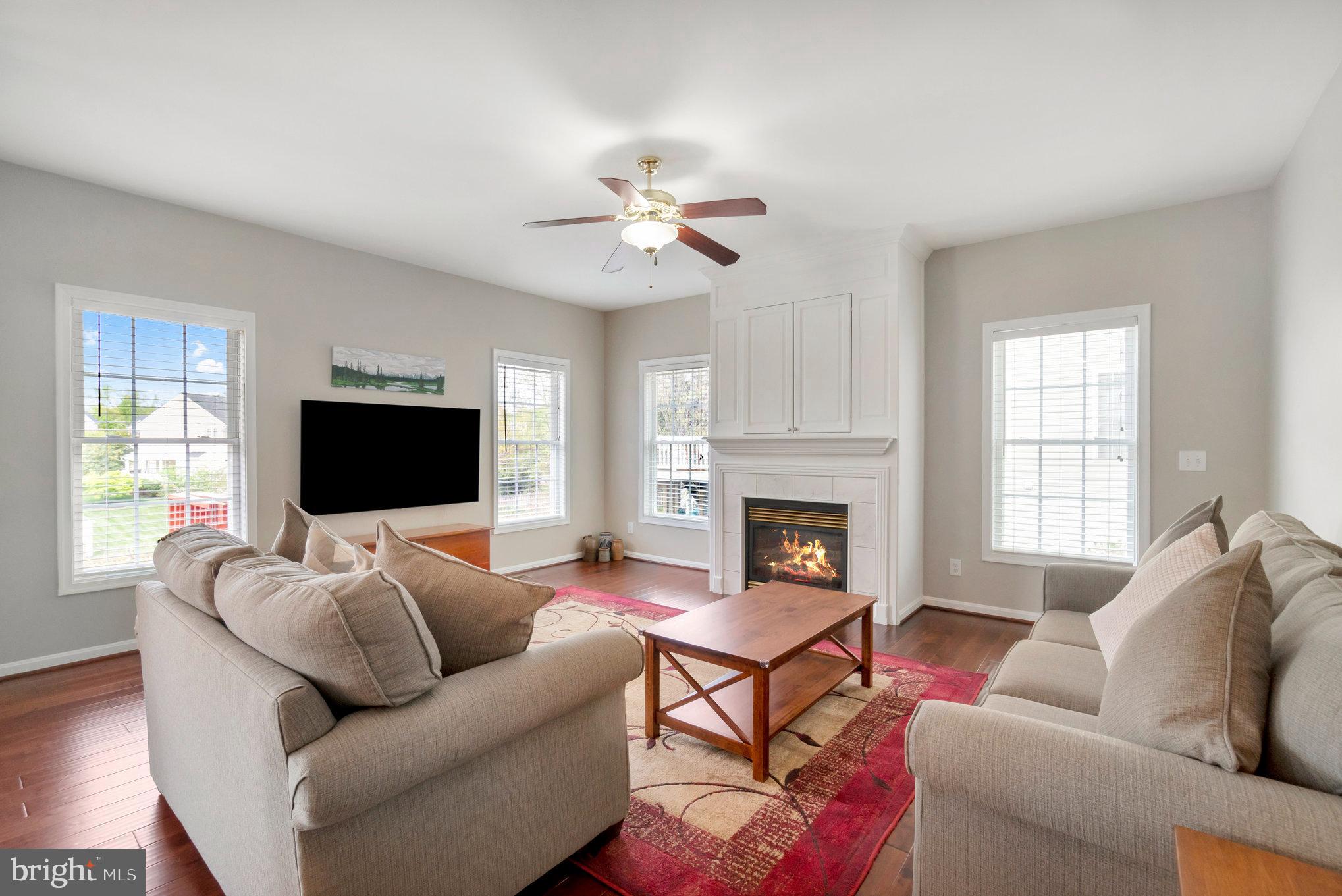 LEELAND STATION - Residential