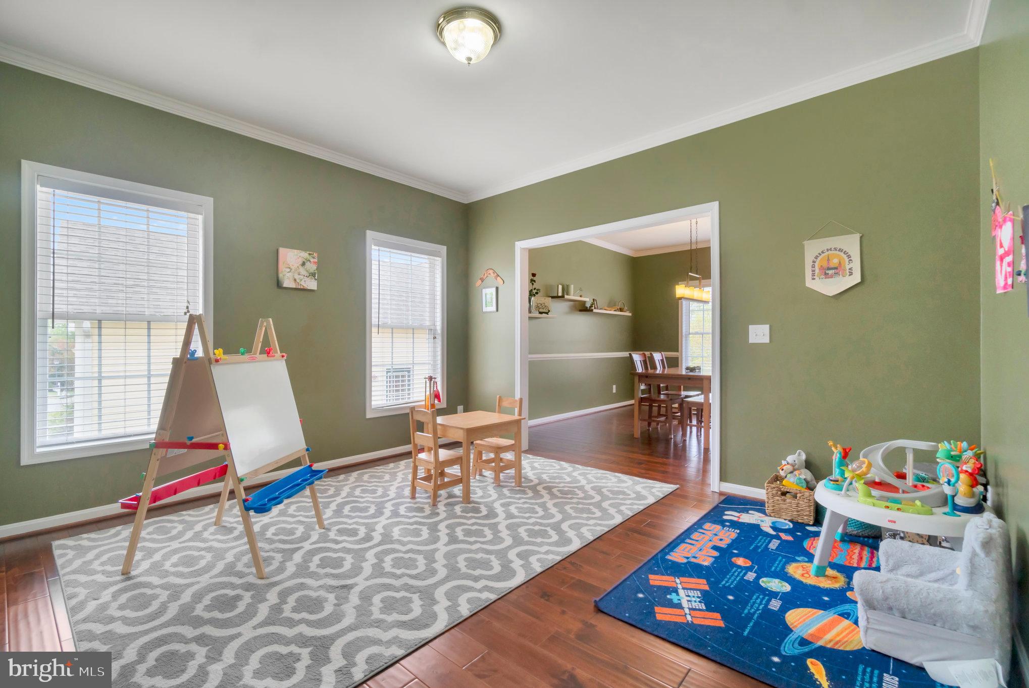 LEELAND STATION - Residential