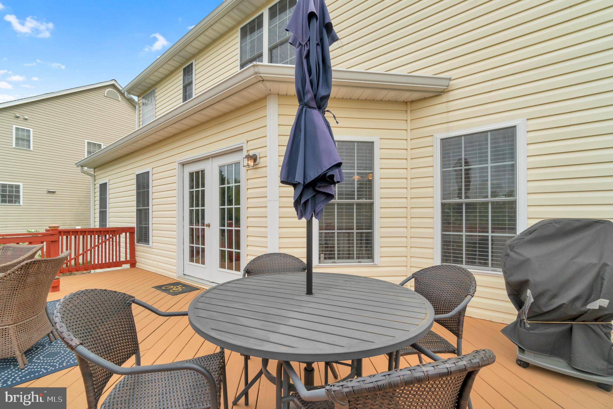 LEELAND STATION - Residential