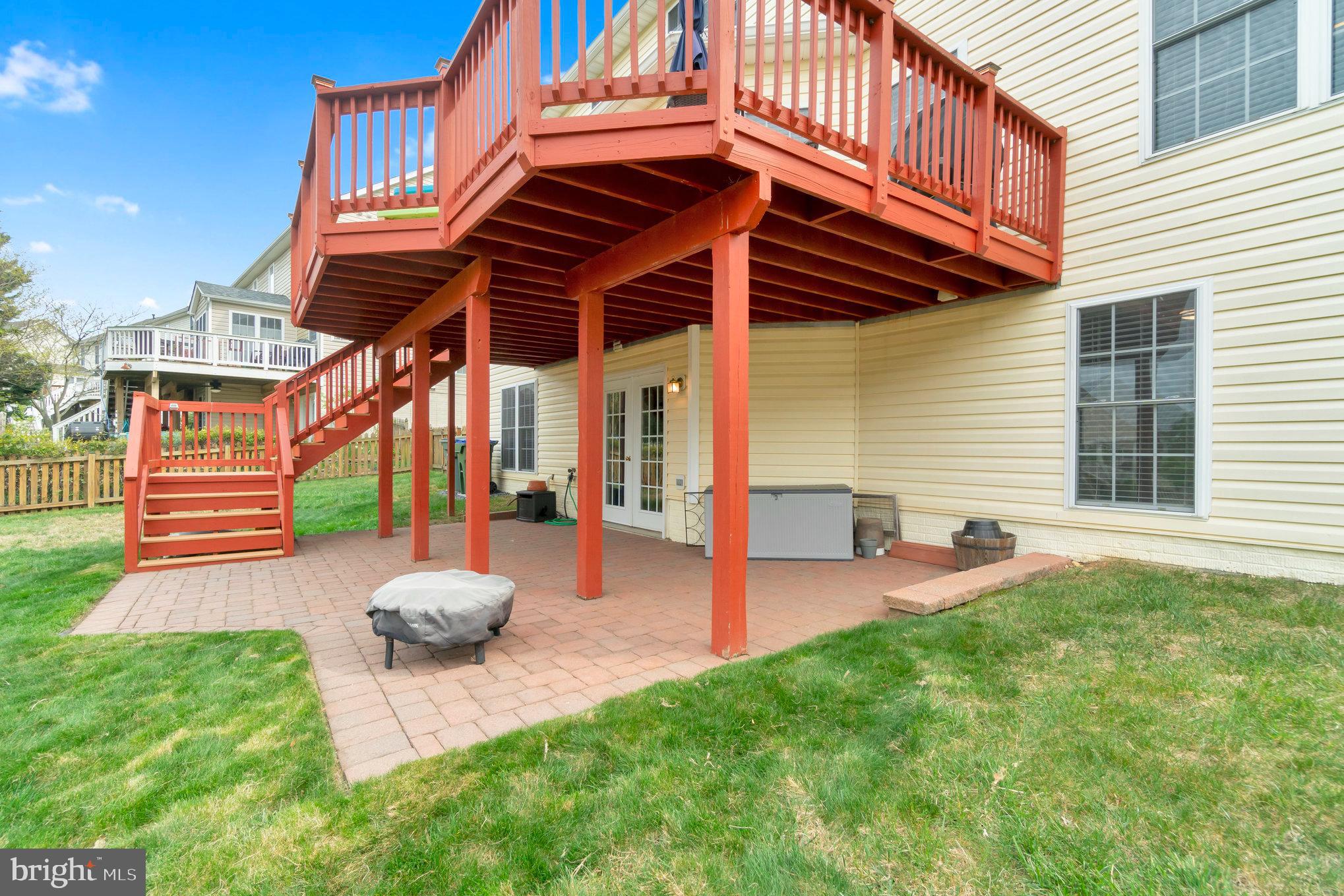 LEELAND STATION - Residential