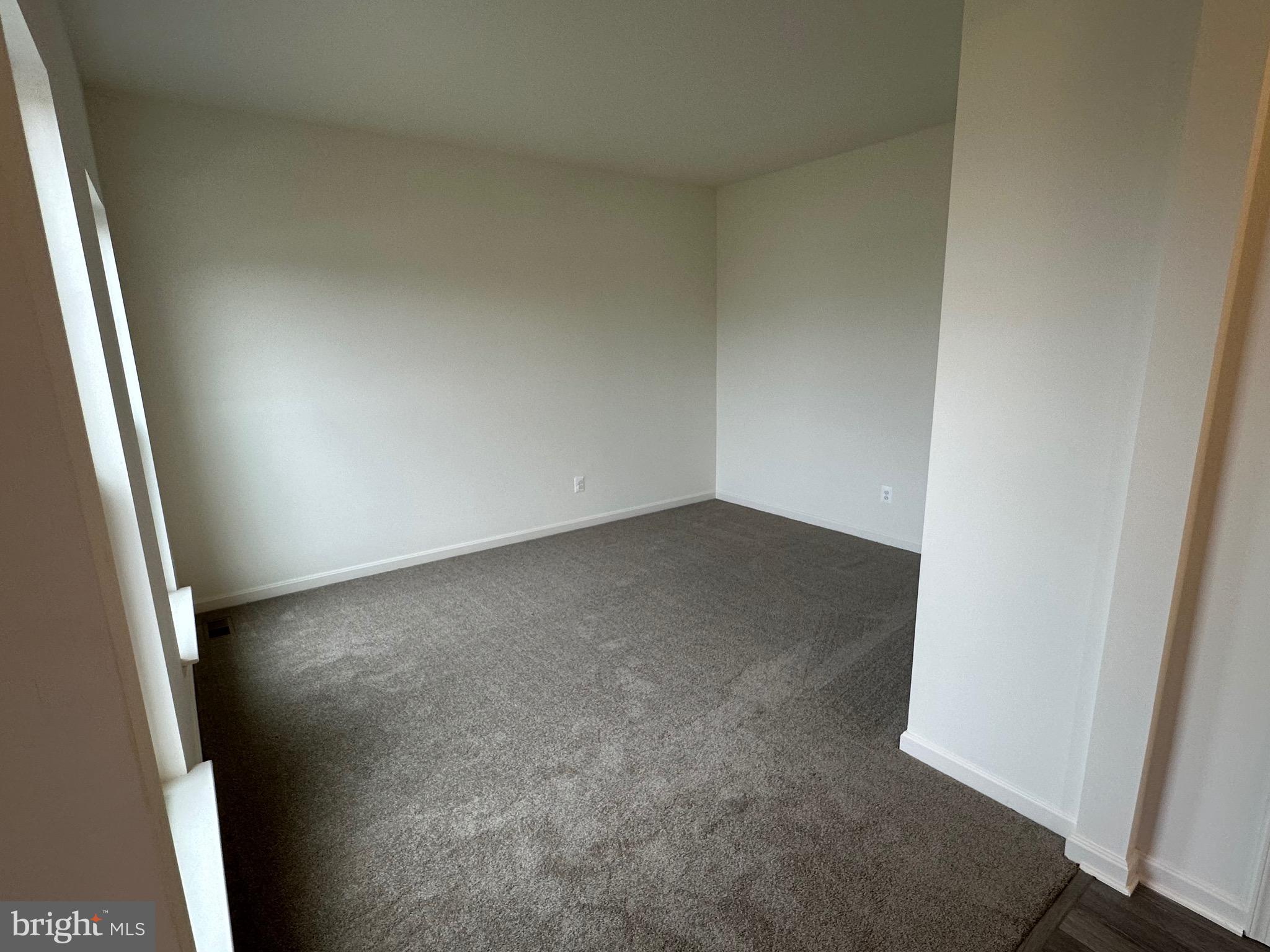 LEXINGTON ESTATES - Residential