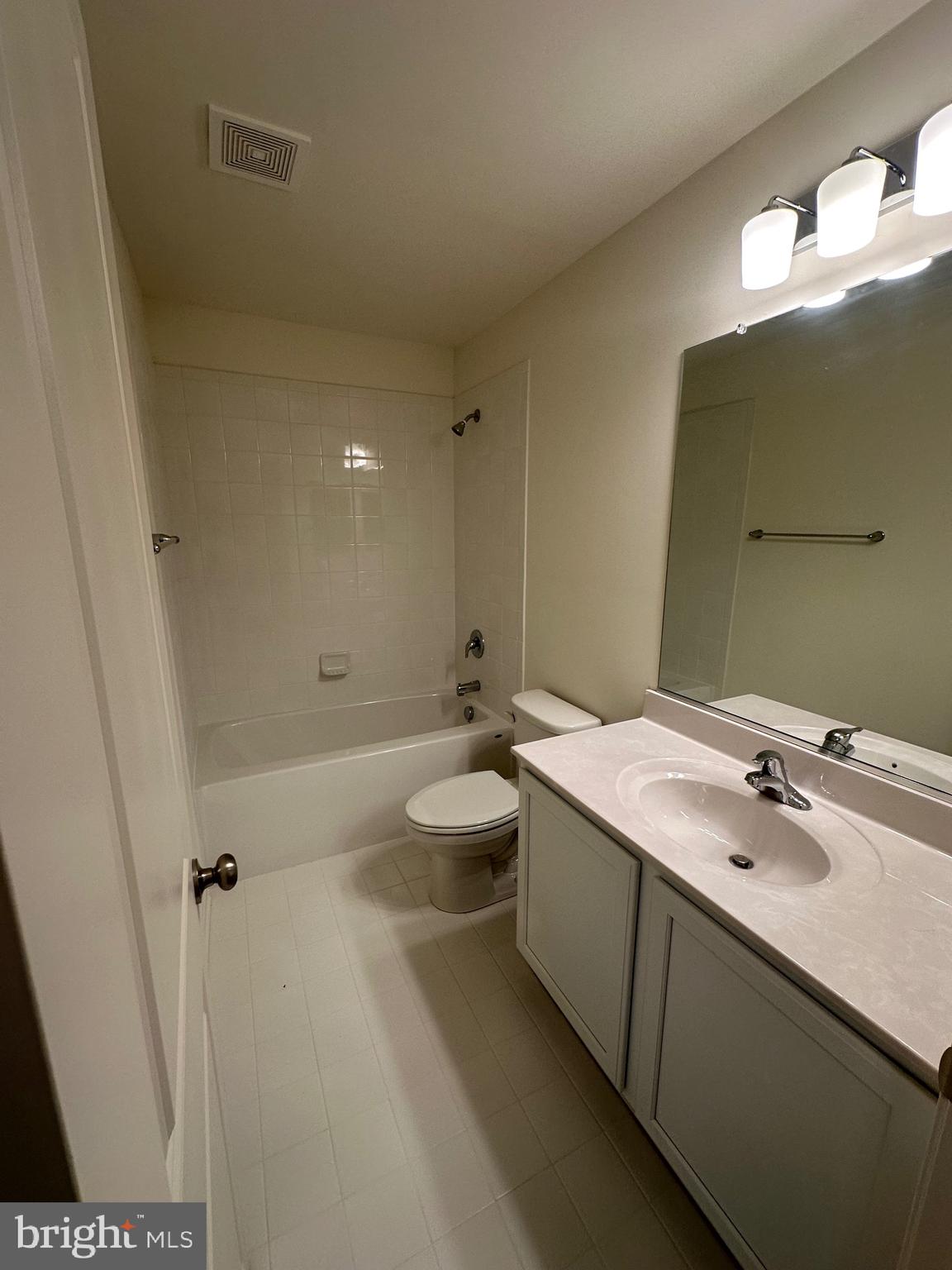 LEXINGTON ESTATES - Residential