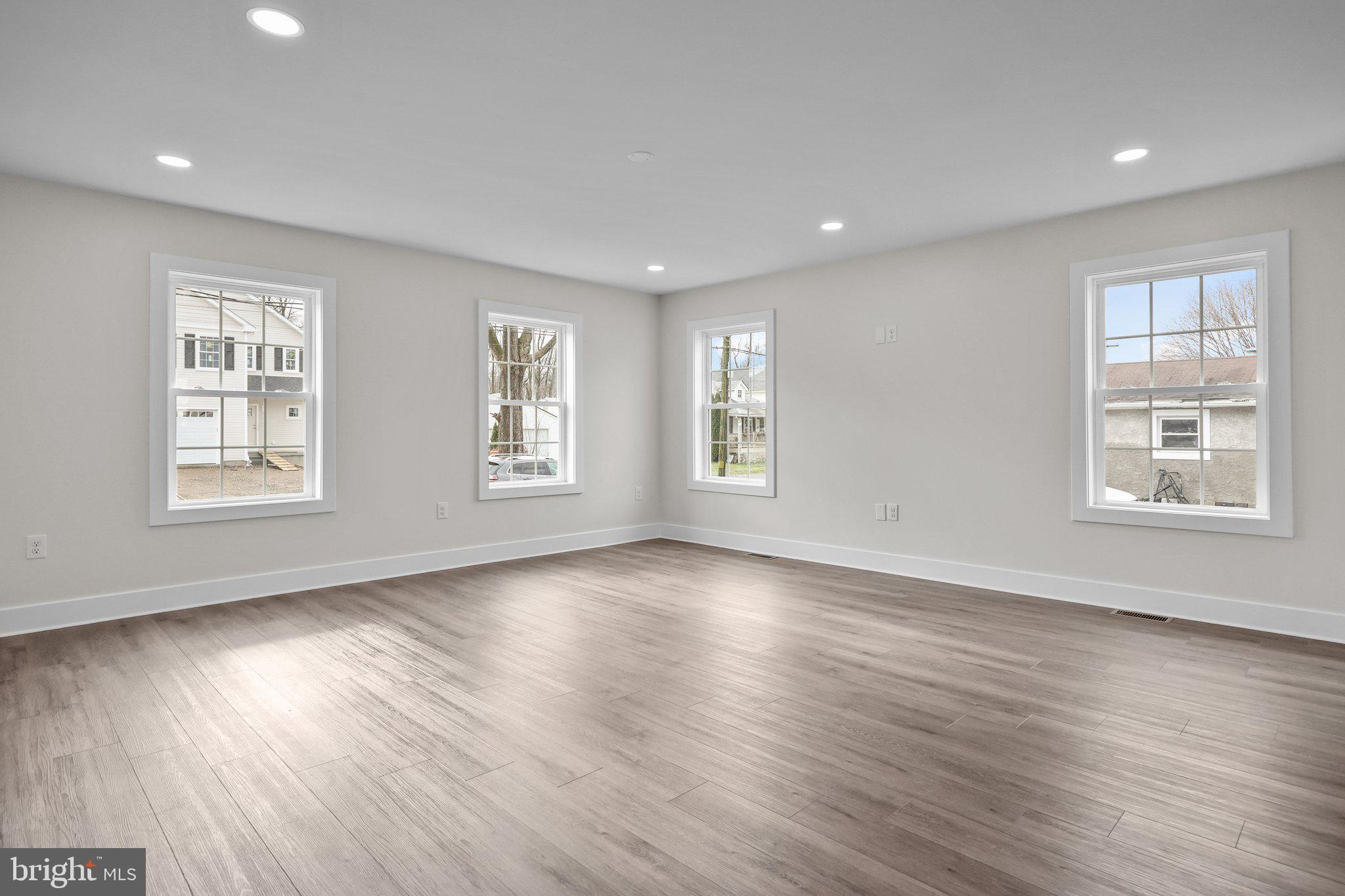 LINCONIA PARK - Residential