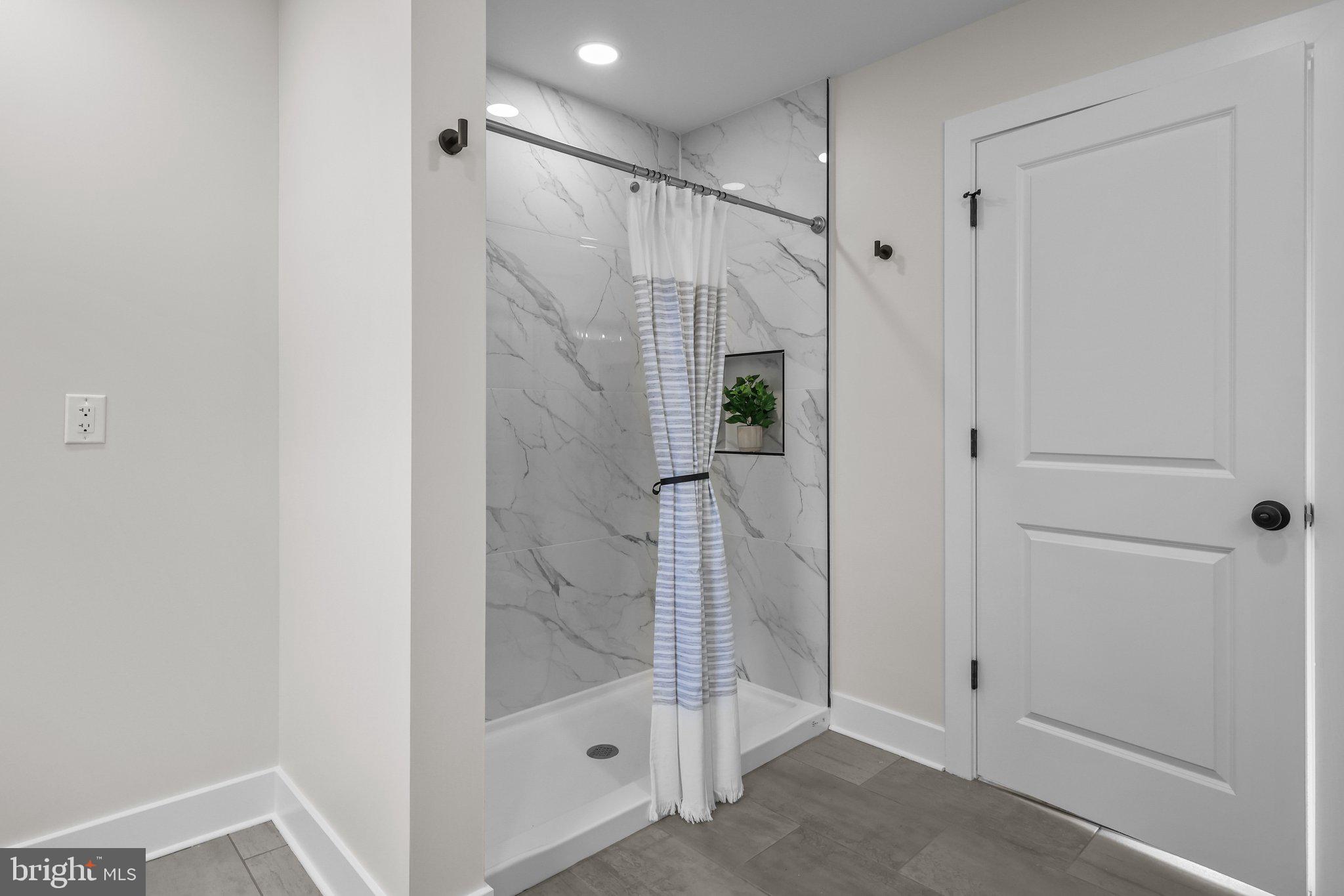 LINCONIA PARK - Residential