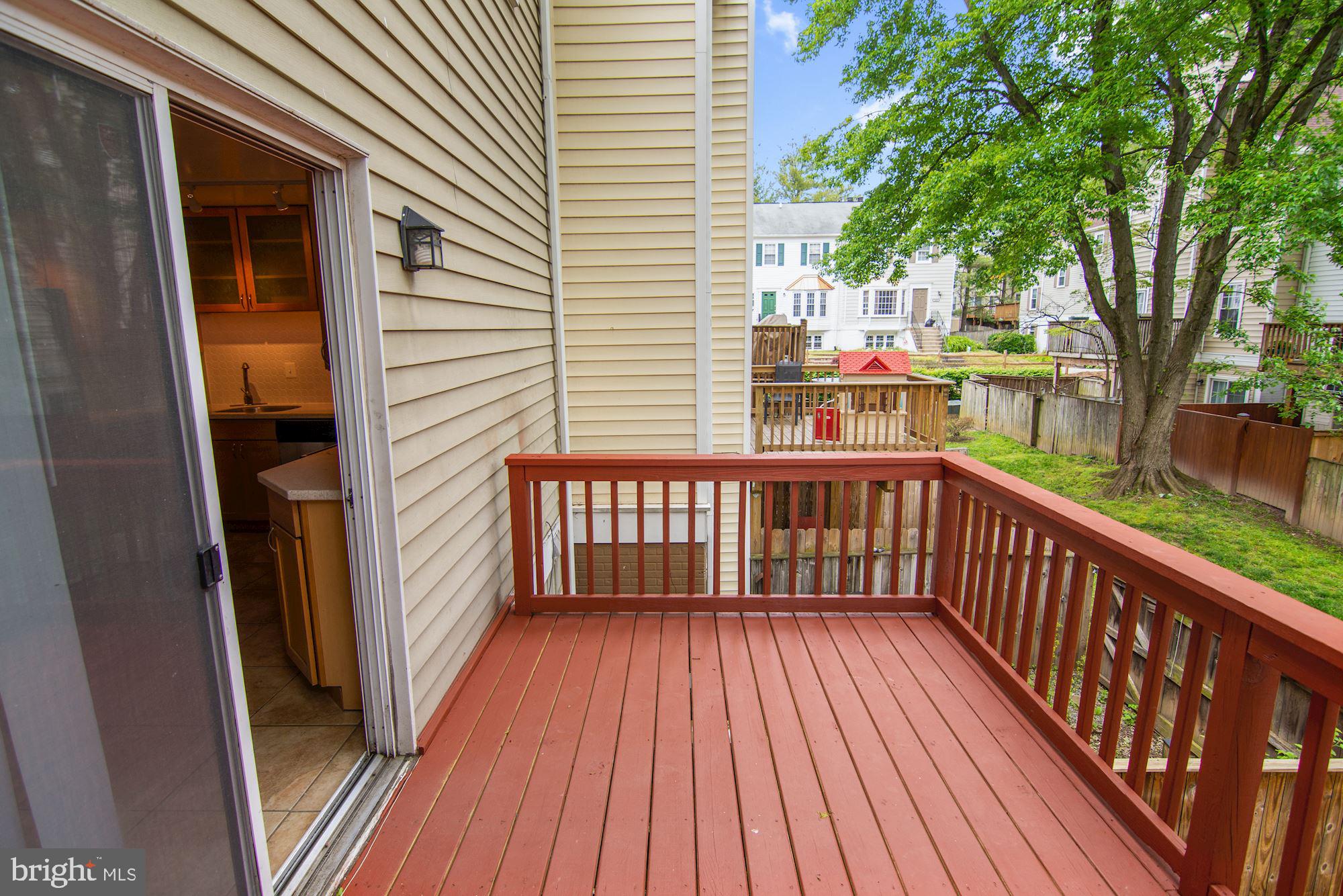 1467 CHATHAM COURT