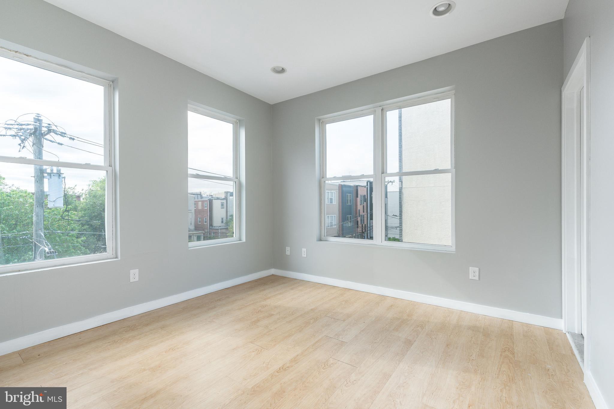 TEMPLE UNIVERSITY - Commercial Sale