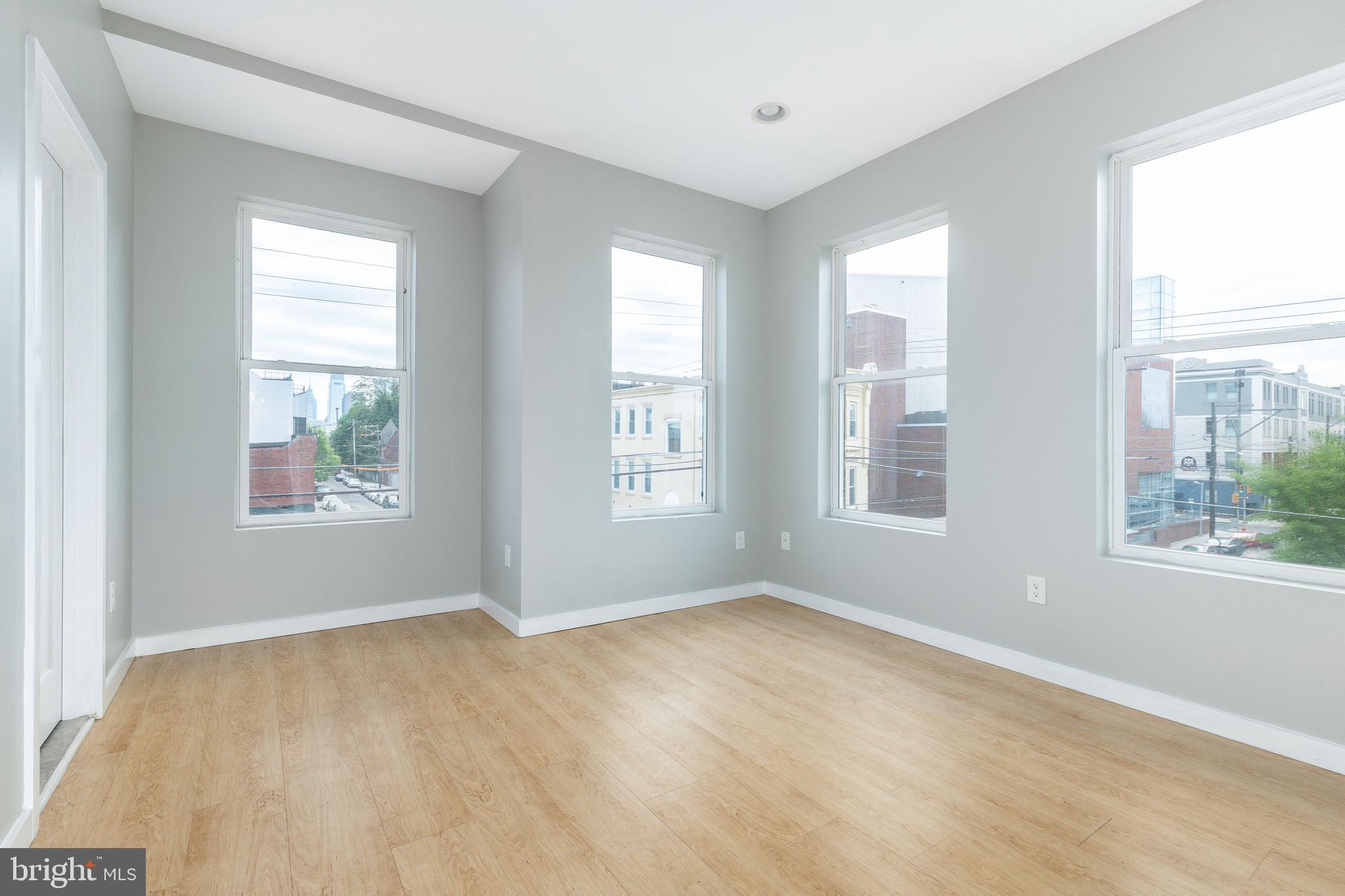 TEMPLE UNIVERSITY - Commercial Sale