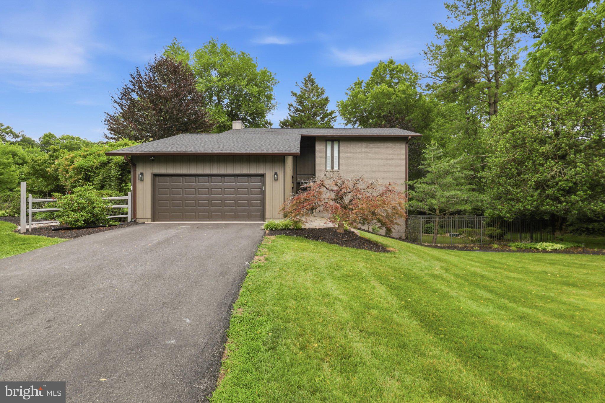 2721 BERRYLAND DRIVE