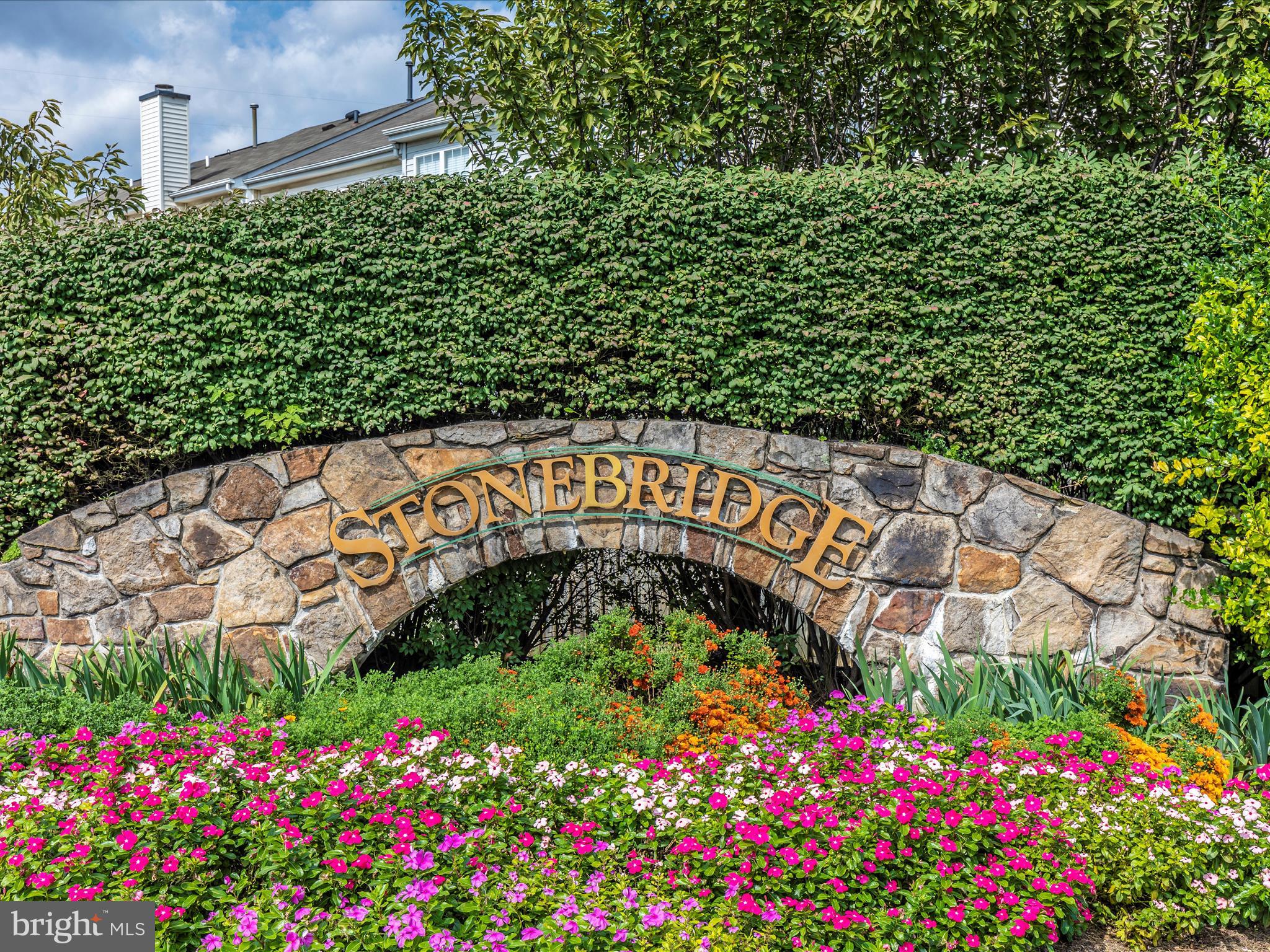 STONEBRIDGE - Residential