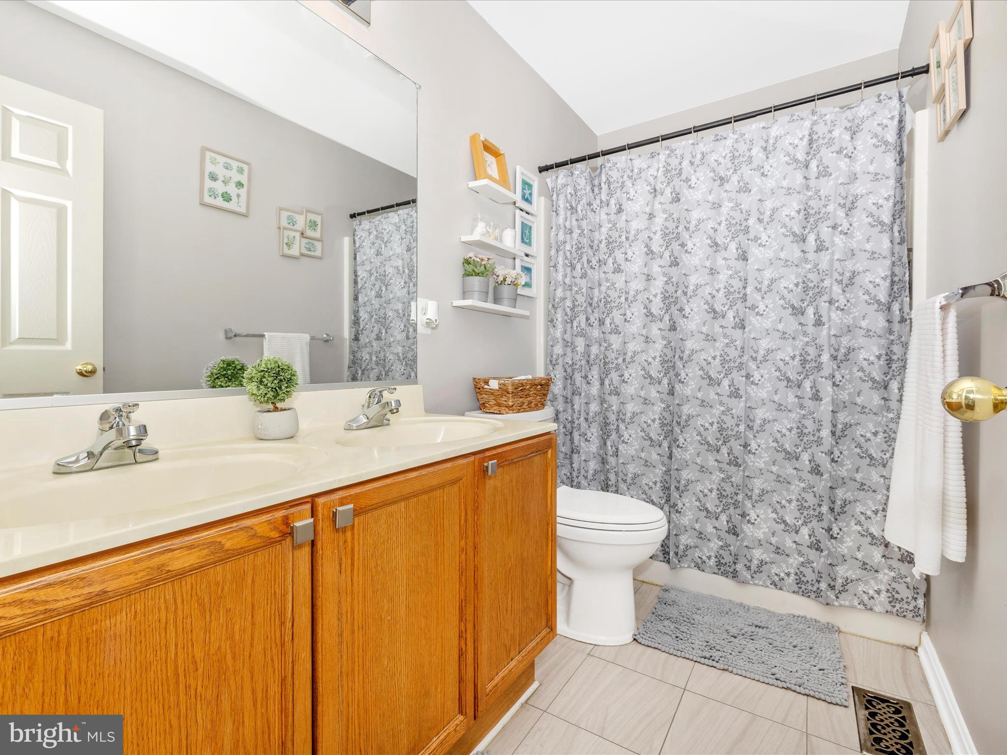 STONEBRIDGE - Residential