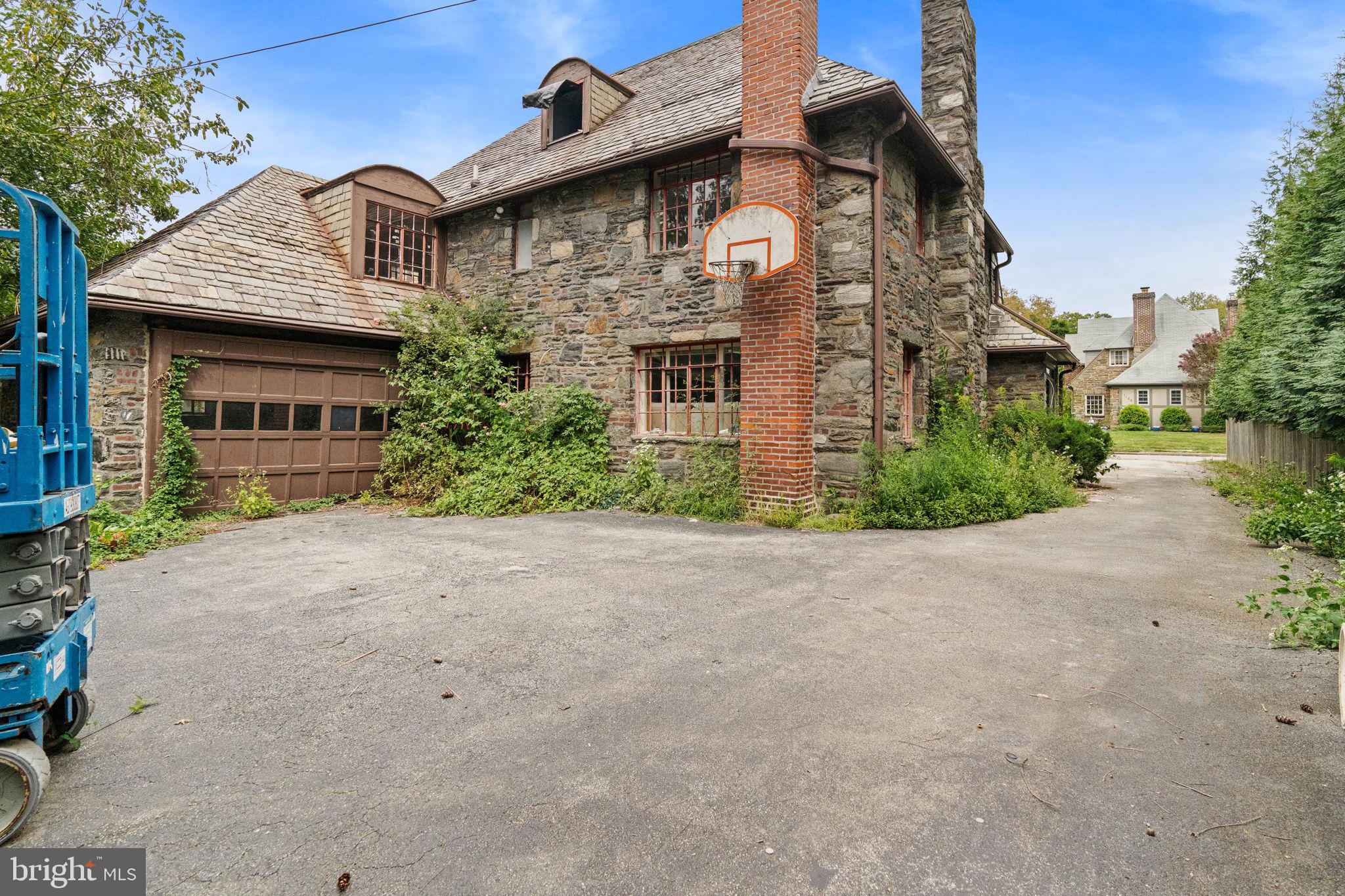 ARONIMINK - Residential