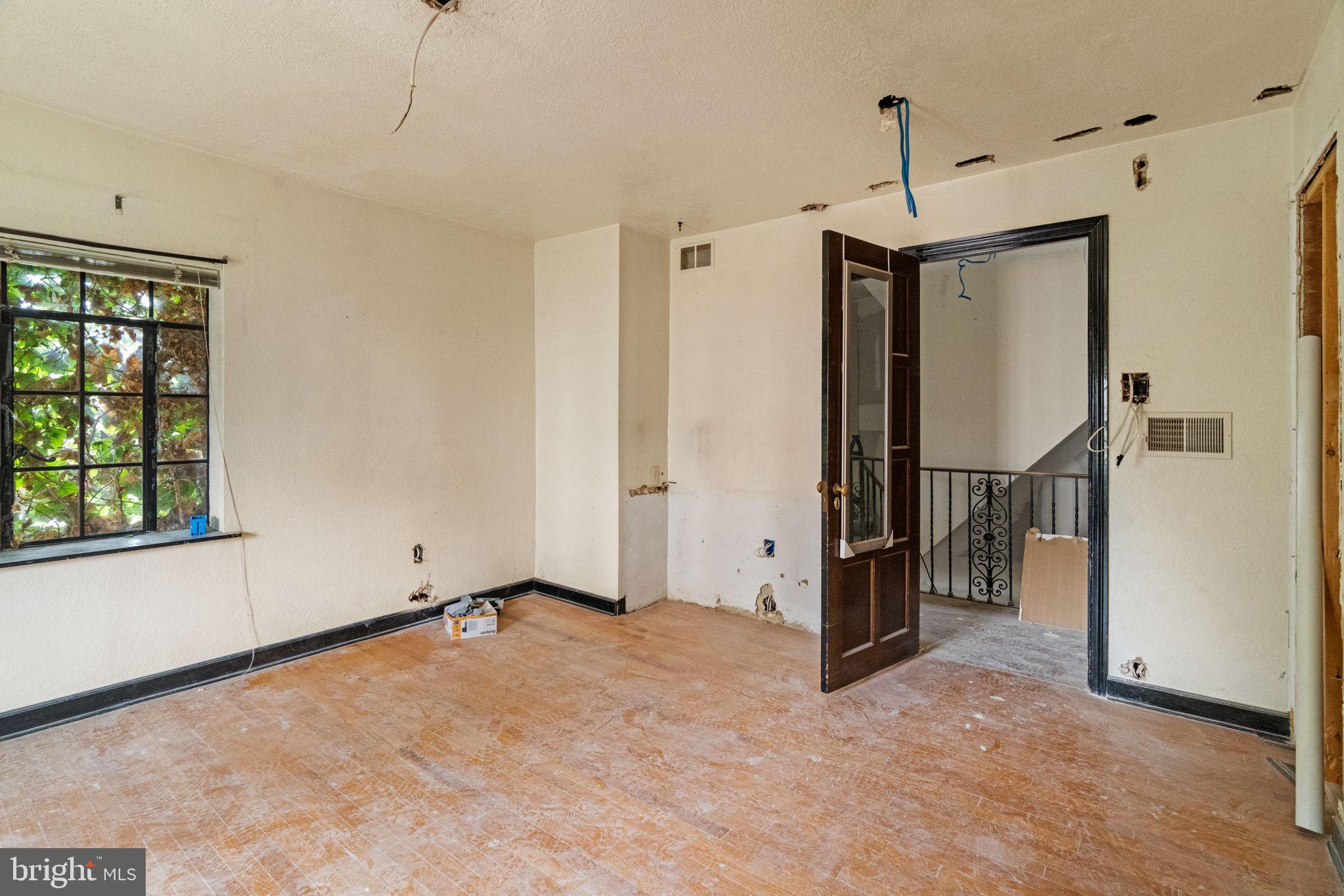 ARONIMINK - Residential