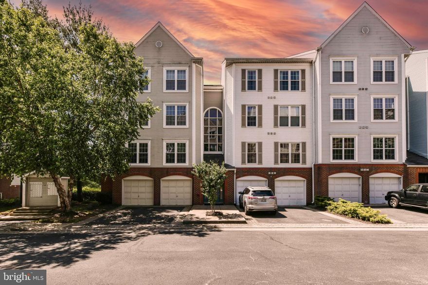 Gorgeous, modern, and meticulously maintained 2-bedroom, 2-bath condo in the heart of Alexandria, VA! * This bright and inviting home boasts an open floor plan with ample natural light, creating a warm and welcoming atmosphere. * The sleek, updated kitchen features stainless steel appliances, granite countertops, and ample cabinetry.* The spacious living and dining areas are ideal for both relaxation and entertaining. * The primary bedroom offers a tranquil retreat with a luxurious en-suite bath, complete with a gorgeous soaking tub and stall shower, and a walk-in closet * The second bedroom is equally inviting and boasts versatility. * Both bathrooms are elegantly designed with modern fixtures and finishes. * Enjoy the convenience of in-unit laundry and additional storage. * Lovely private balcony, perfect to enjoy your morning coffee or unwind for the evening.* Located in a vibrant community, you’ll have easy access to shopping, dining, parks, and major commuter routes. * Located just minutes from 395, Pentagon, Historic Old Town Alexandria, Shirlington, shops/restaurants, Harris Teeter and local Parks.*