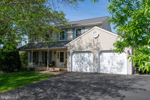 1069 E 2ND STREET RED HILL PA 18076