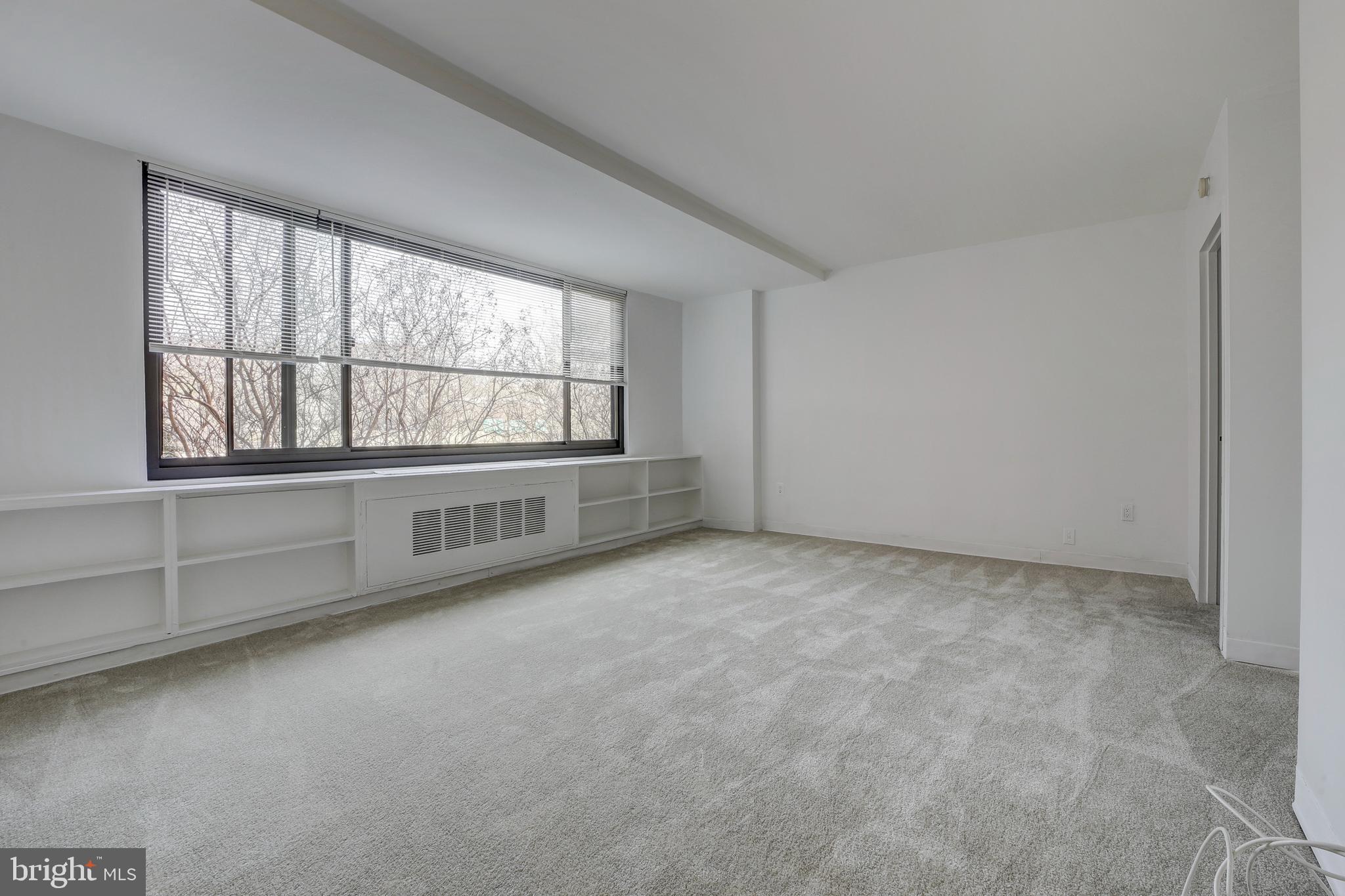 1011 ARLINGTON BOULEVARD 403