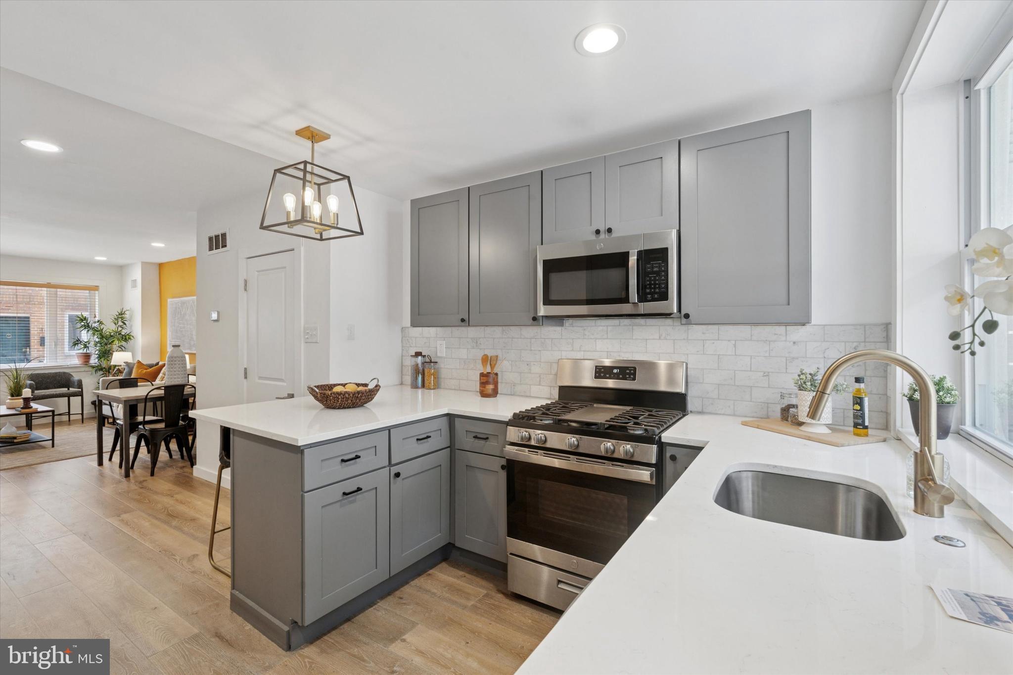 EAST PASSYUNK CROSSING - Residential