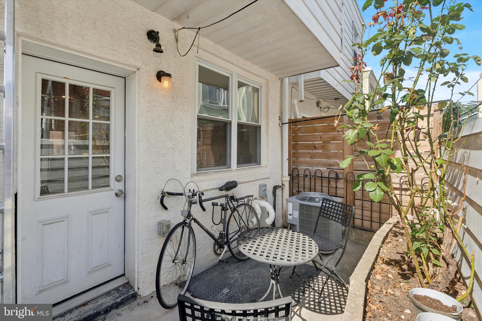 EAST PASSYUNK CROSSING - Residential