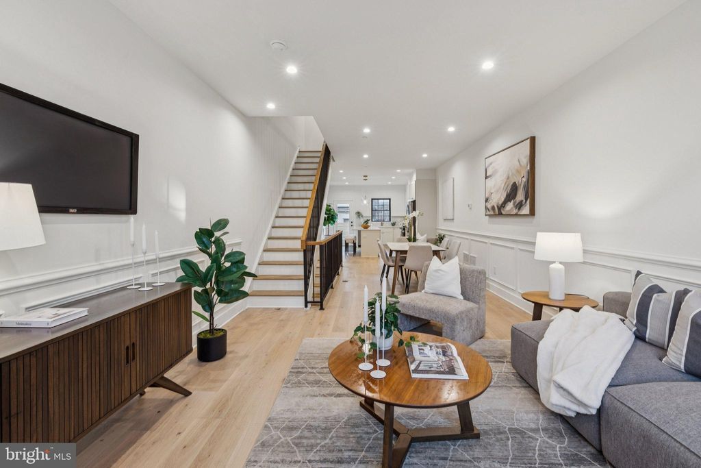 Photo of 2016 Morris Street, PHILADELPHIA, PA 19145 (MLS # PAPH2551578)