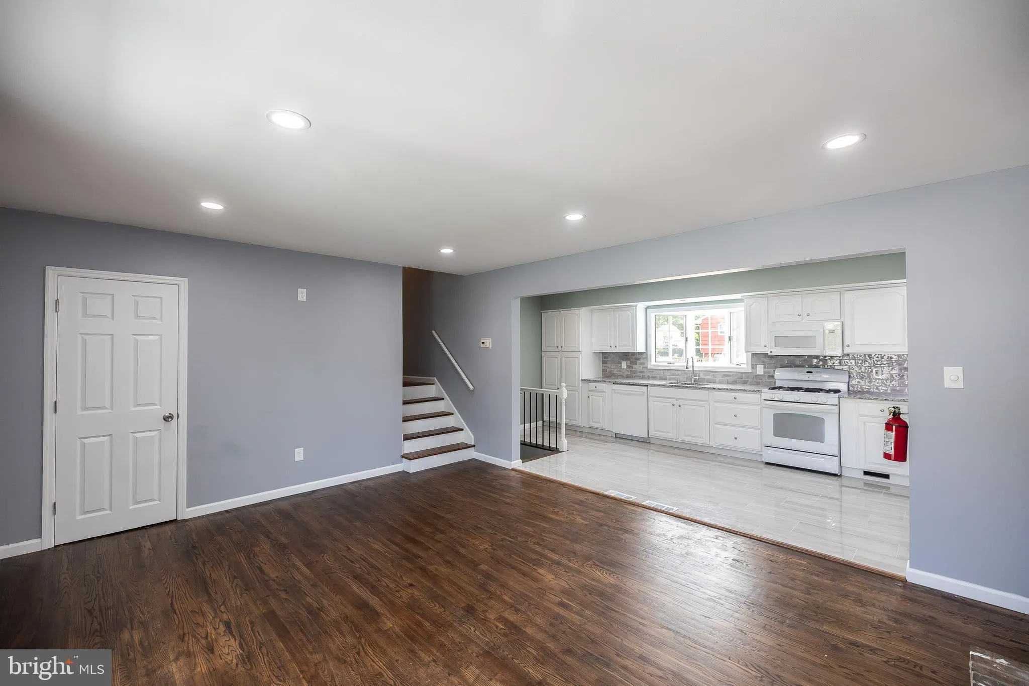 Vineland, New Jersey 08360, United States, 4 Bedrooms Bedrooms, ,2 BathroomsBathrooms,Residential,Active,178453