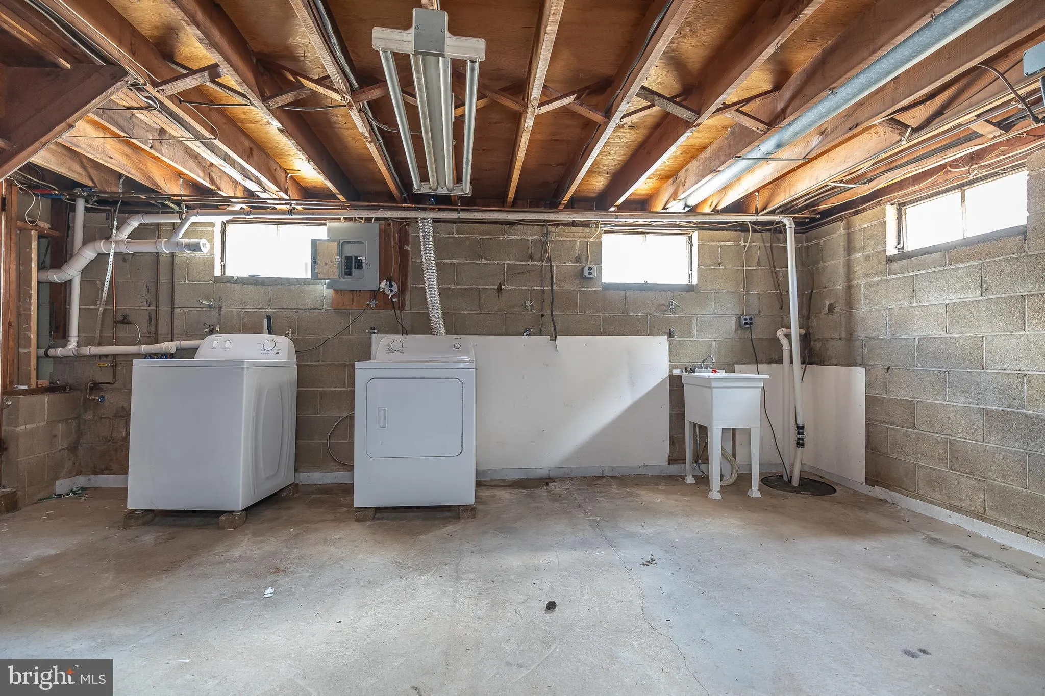 Vineland, New Jersey 08360, United States, 4 Bedrooms Bedrooms, ,2 BathroomsBathrooms,Residential,Active,178453