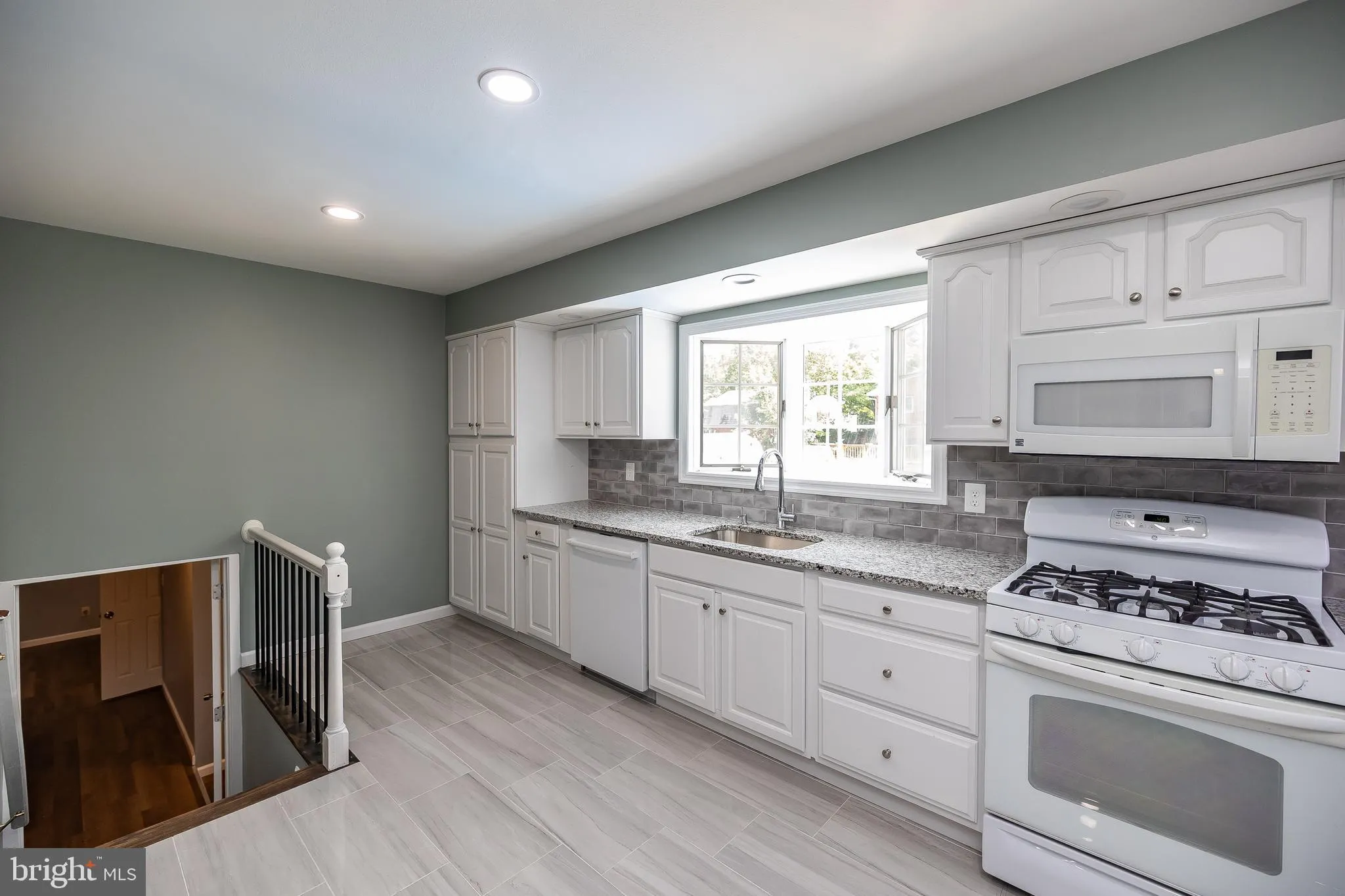 Vineland, New Jersey 08360, United States, 4 Bedrooms Bedrooms, ,2 BathroomsBathrooms,Residential,Active,178453